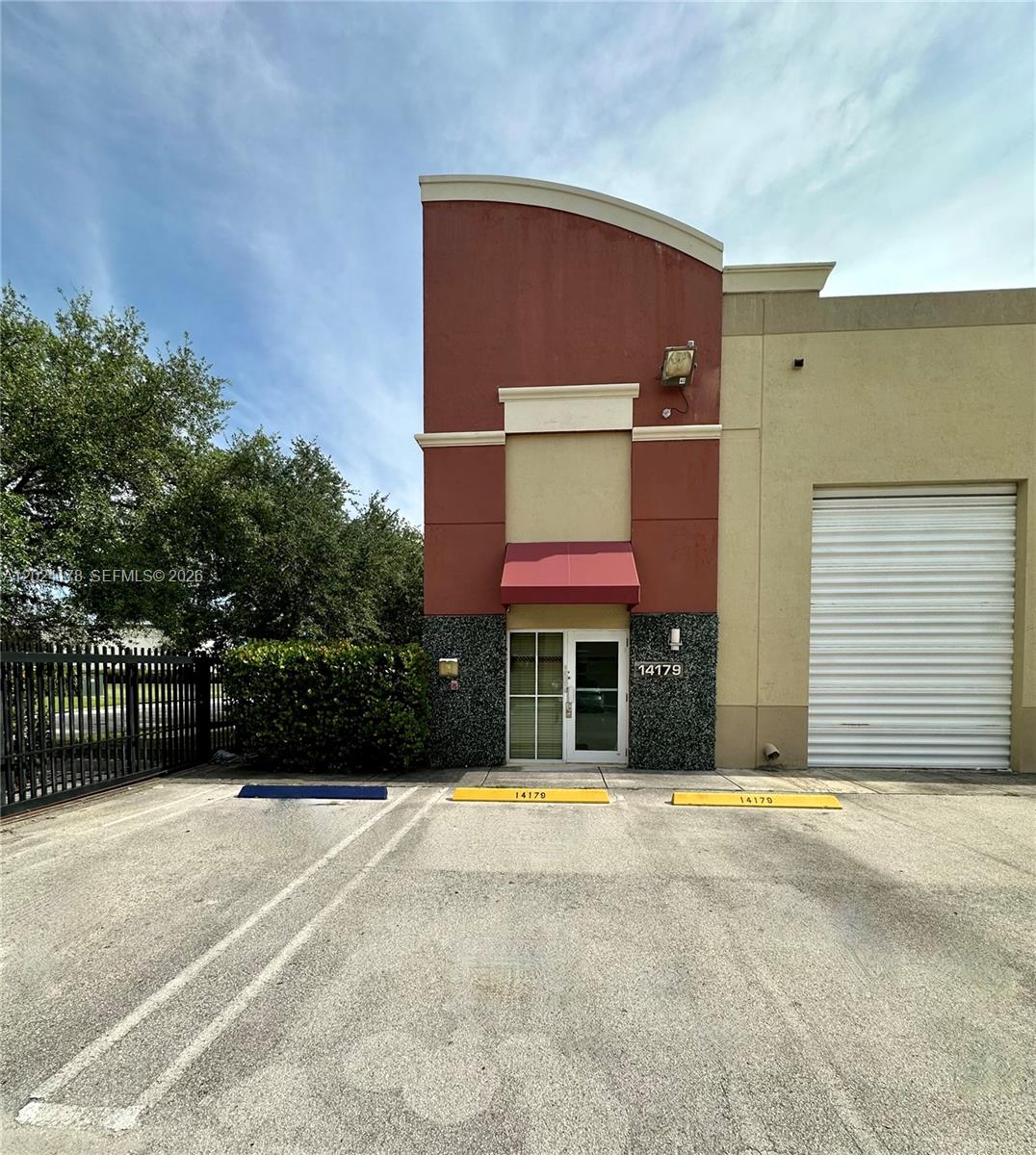 Ver detalles 14179 / sq. ft. $ 2026-05-22 0 foto