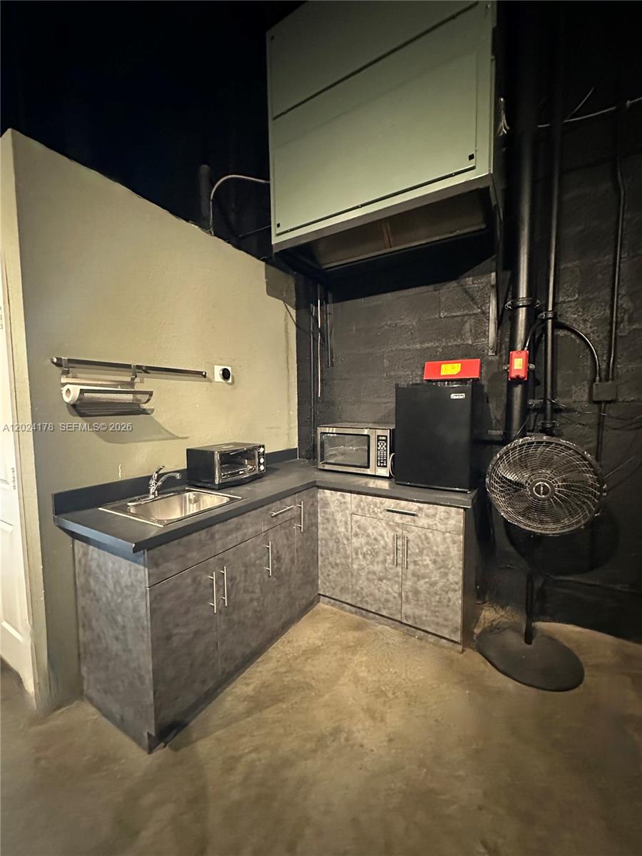 Ver detalles 14179 / sq. ft. $ 2026-05-22 0 foto