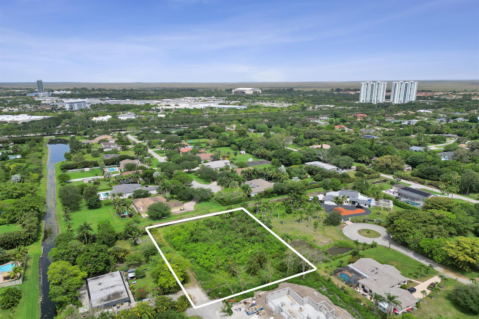   / 0  sq. ft. $ 2026-06-15 0 foto