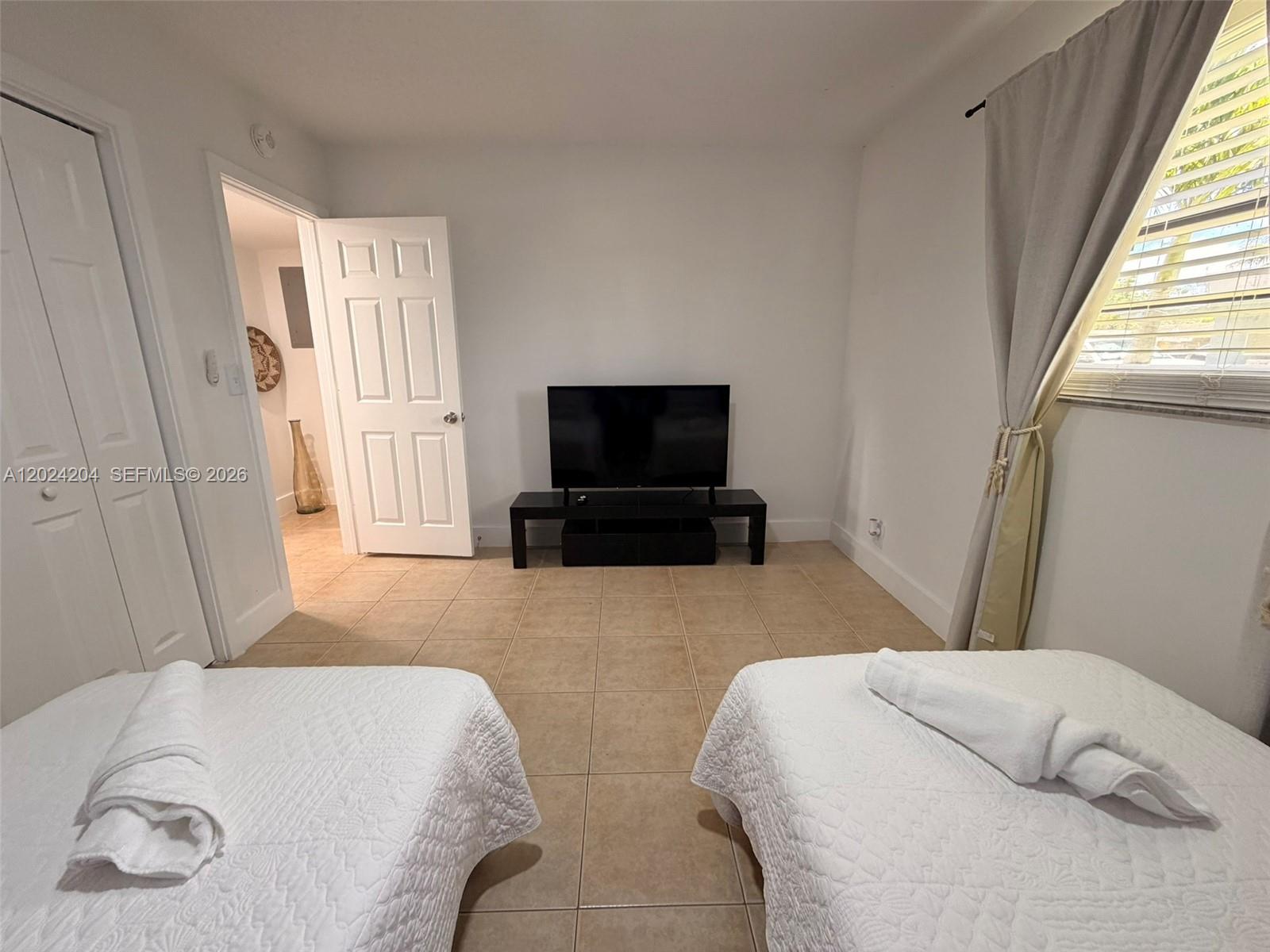   /  3561 sq. ft. $ 2026-05-22 0 Photo
