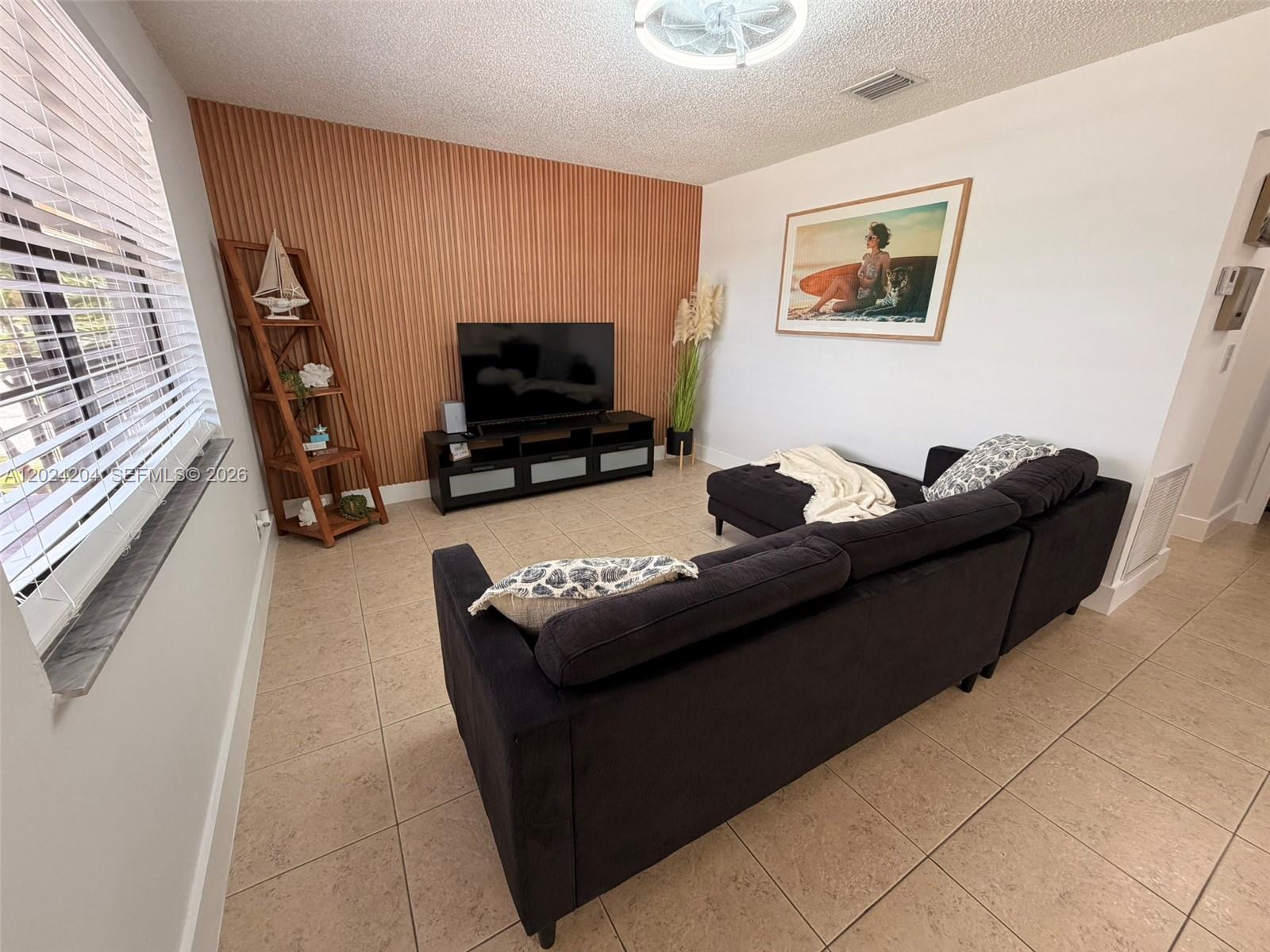   /  3561 sq. ft. $ 2026-05-22 0 Photo