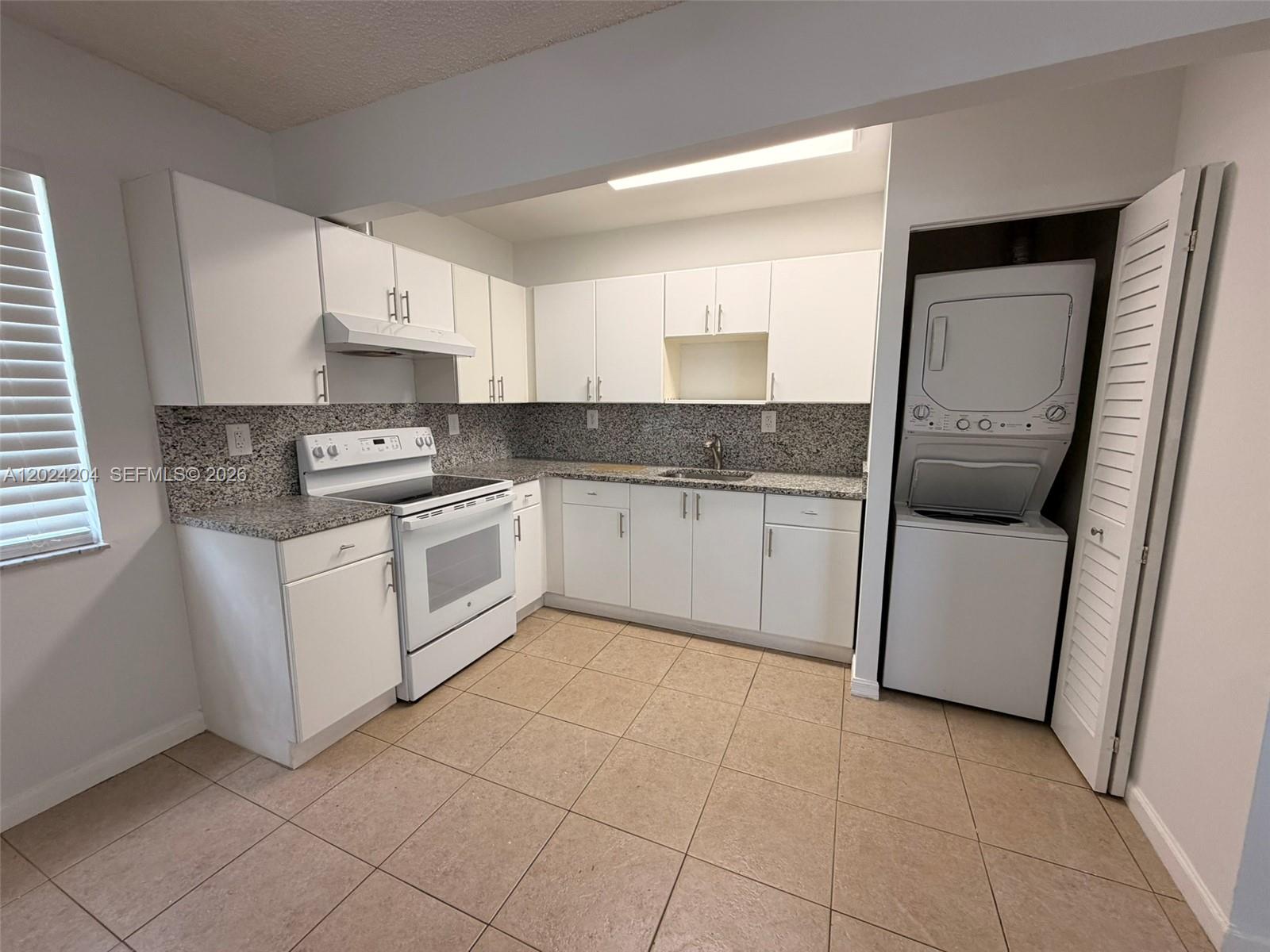   /  3561 sq. ft. $ 2026-05-22 0 Photo