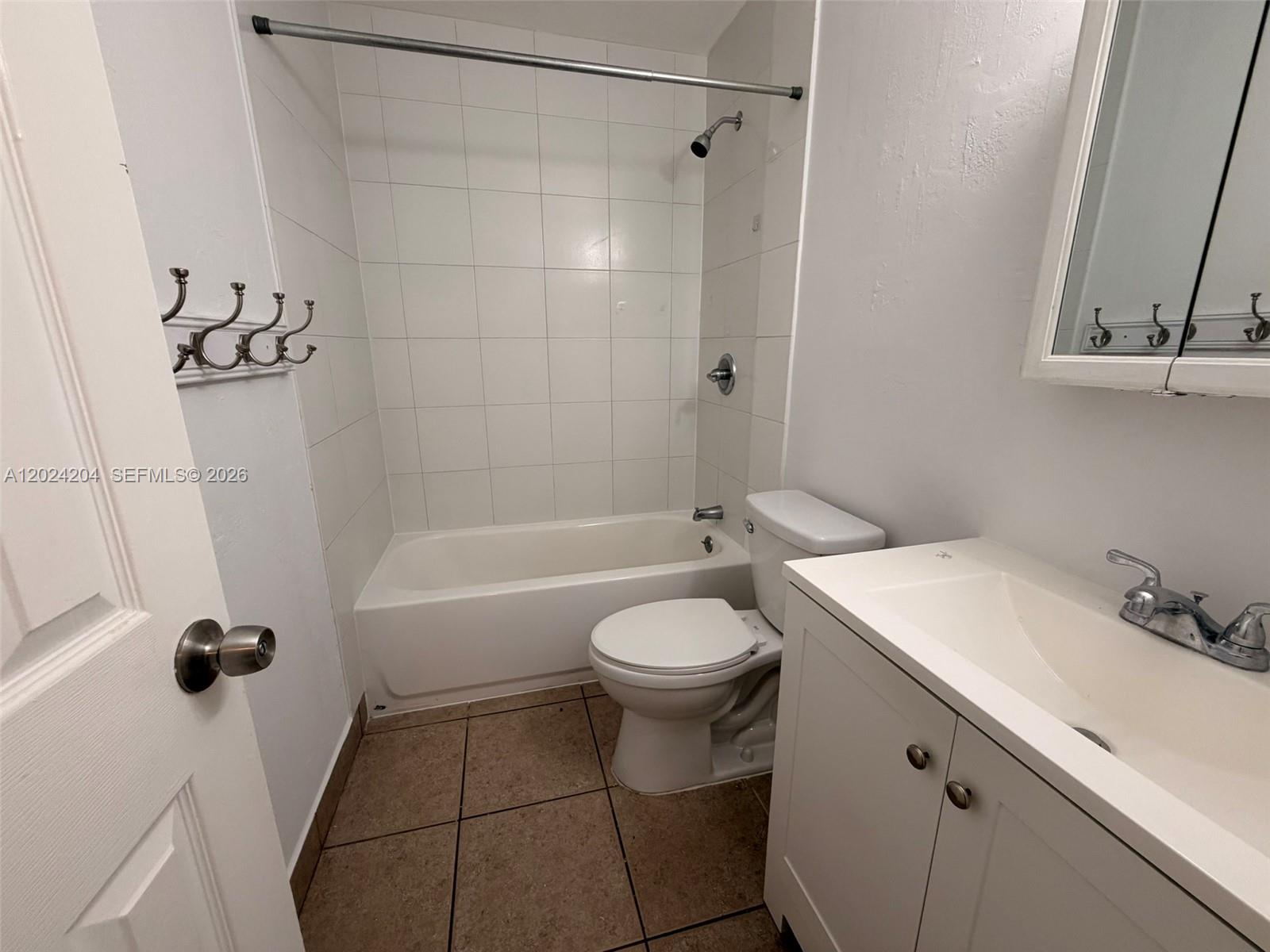   /  3561 sq. ft. $ 2026-05-22 0 Photo