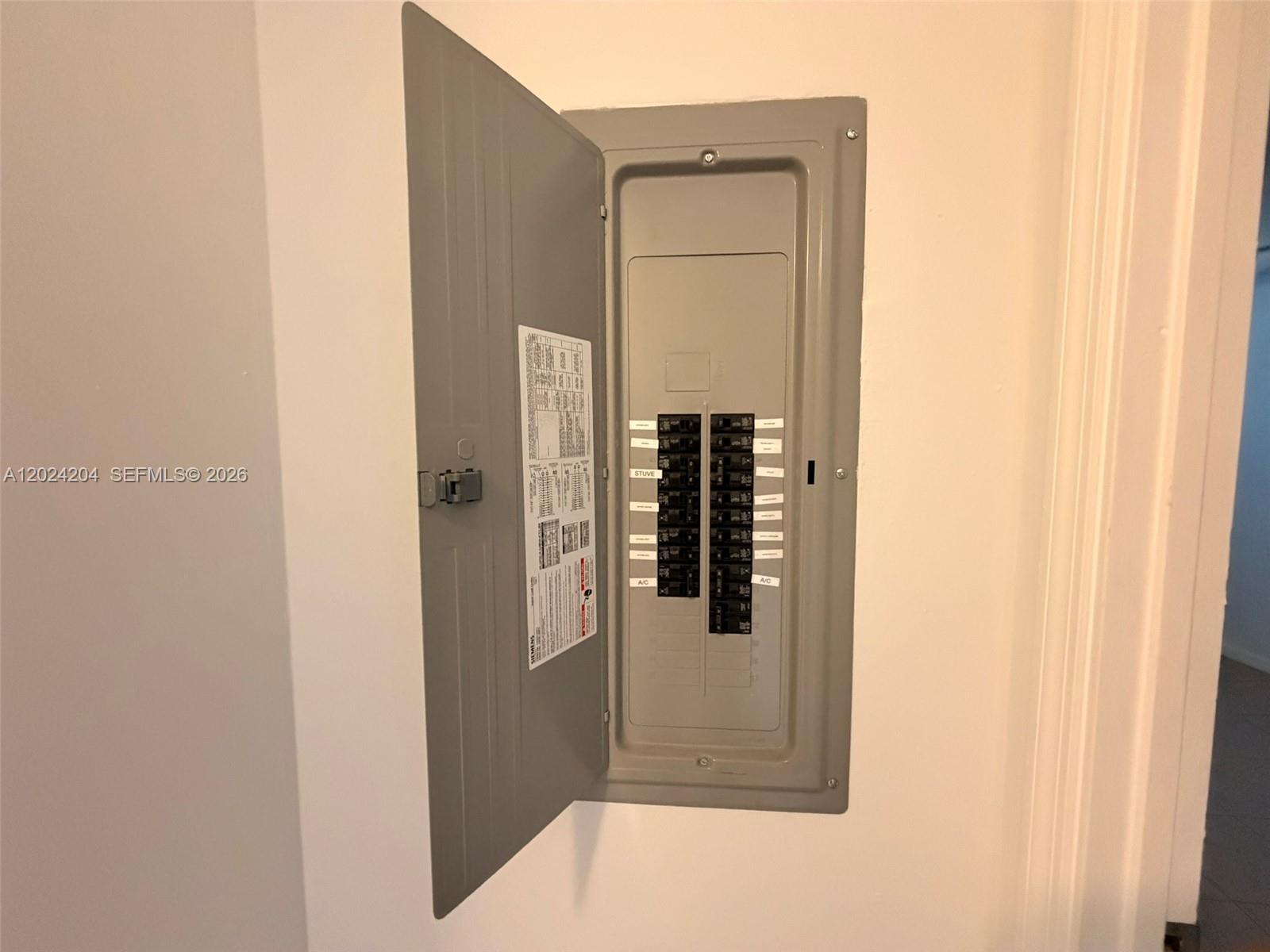  /  3561 sq. ft. $ 2026-05-22 0 Photo
