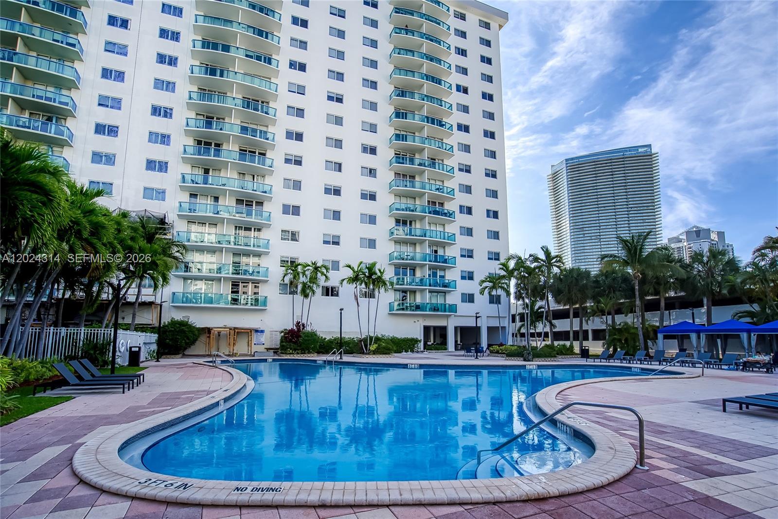 Photo of 19370 Collins Ave #520, Sunny Isles Beach, Florida, 33160 -
