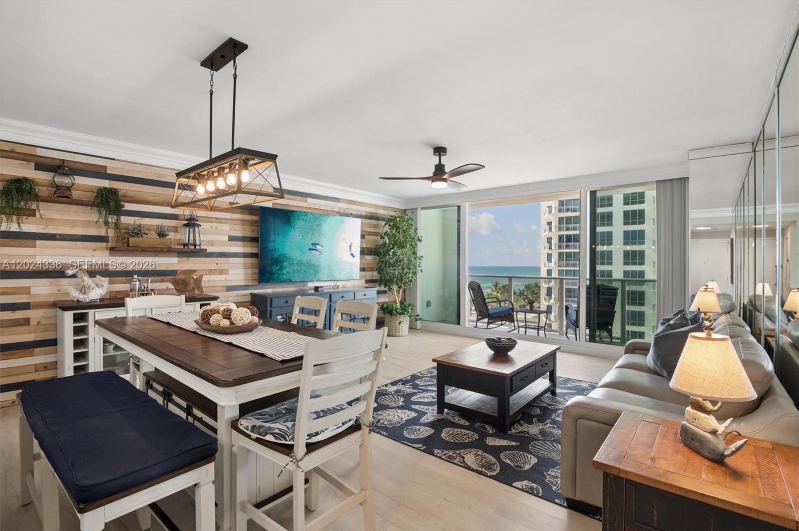 Photo of 3505 Ocean Dr  #817, Hollywood, Florida, 33019 - 