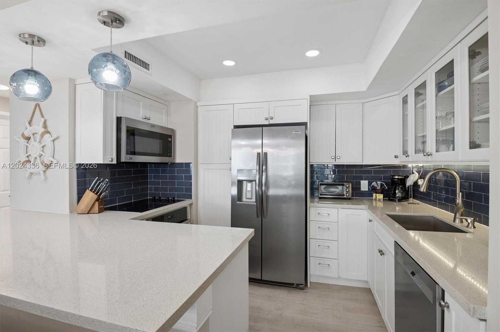 Photo of 3505 Ocean Dr  #817, Hollywood, Florida, 33019 - 