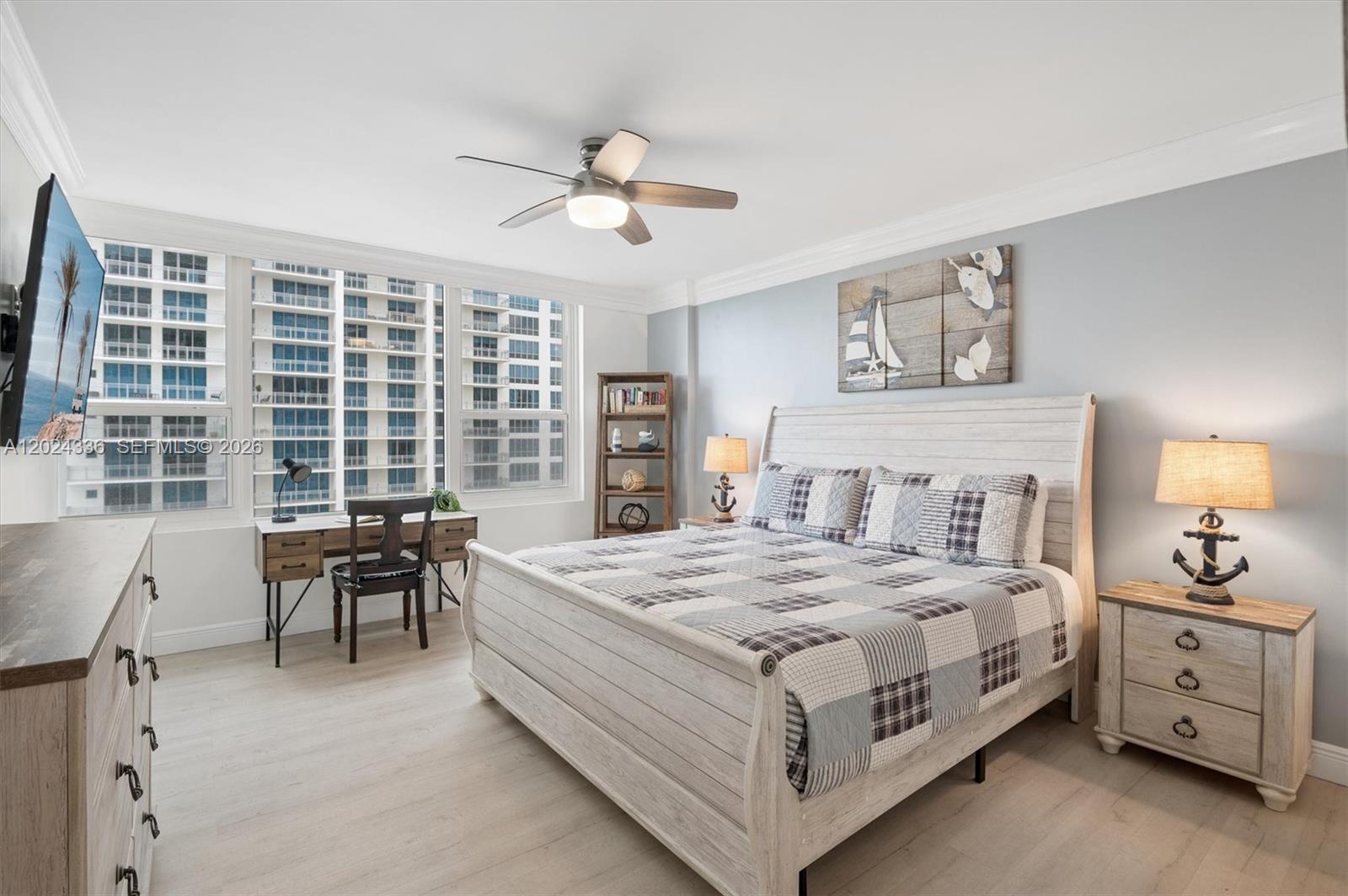 Photo of 3505 Ocean Dr  #817, Hollywood, Florida, 33019 - 