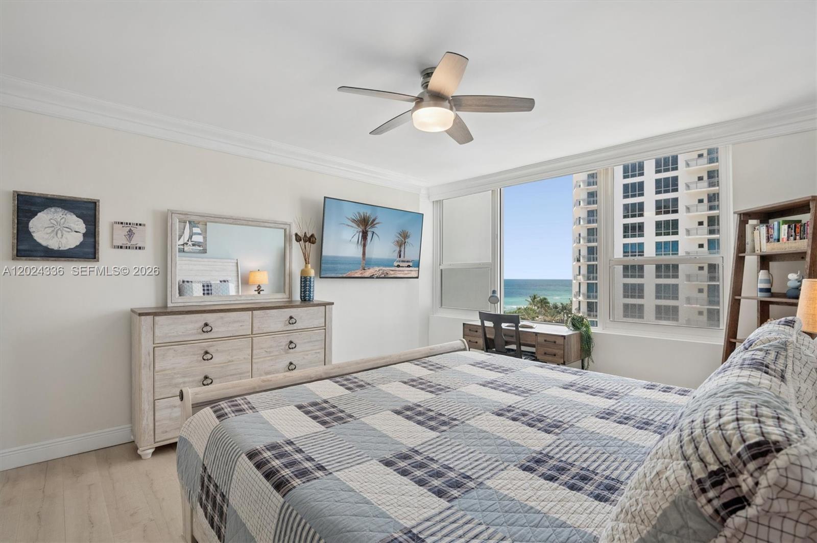 Photo of 3505 Ocean Dr  #817, Hollywood, Florida, 33019 - 