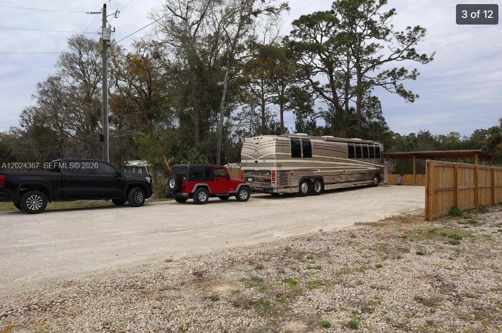 Подробнее / кв.футов $ 2026-05-23 0 Фото