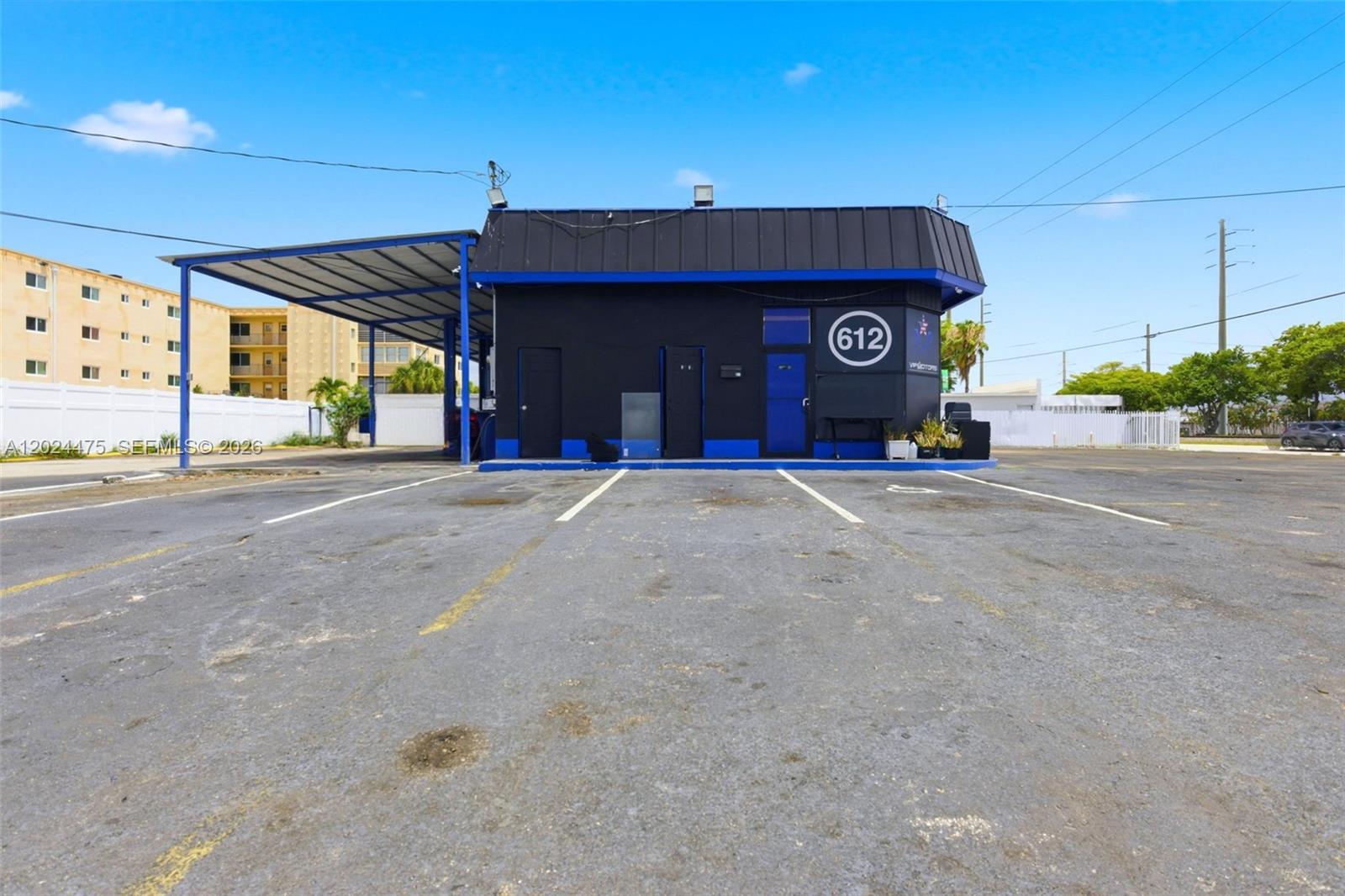 See details / sq. ft. $ 2026-05-23 0 Photo