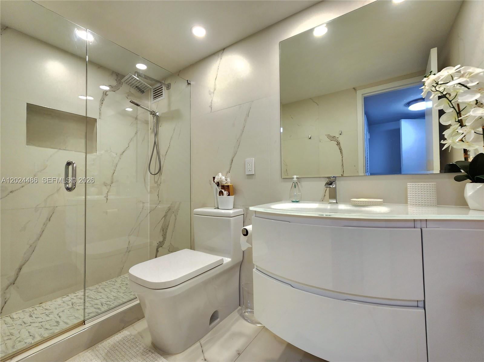 Photo of 2030 Ocean Dr  #923, Hallandale Beach, Florida, 33009 - 