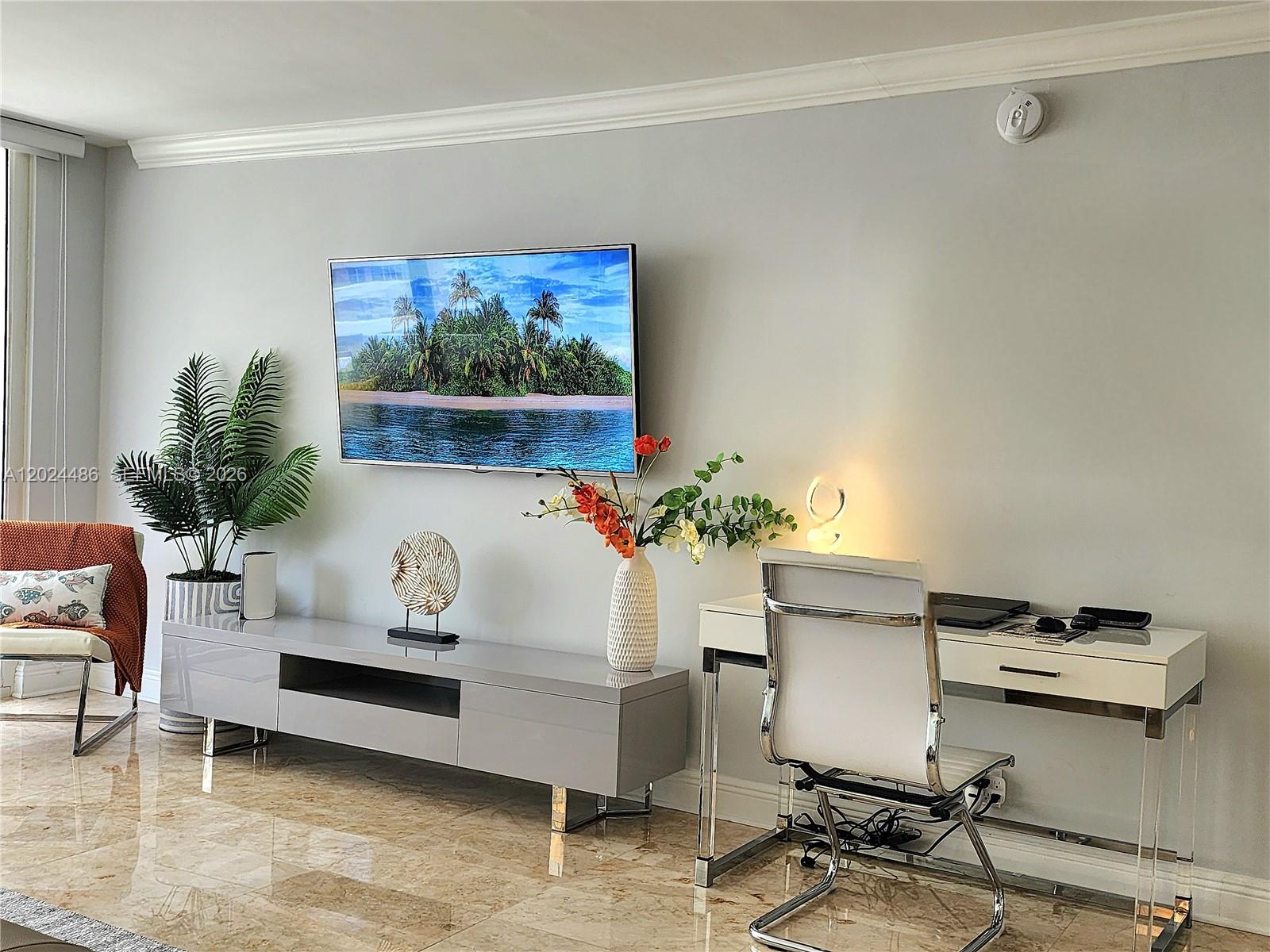 Photo of 2030 Ocean Dr  #923, Hallandale Beach, Florida, 33009 - 