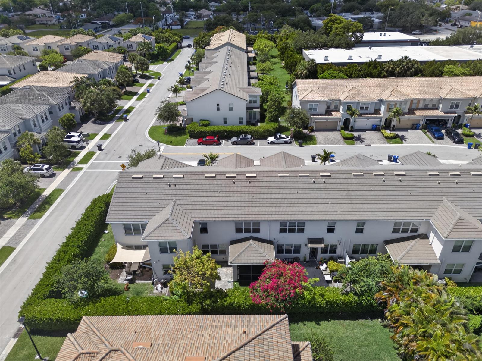 See details 4715 3 / 1776 sq. ft. $ 2026-06-04 0 Photo