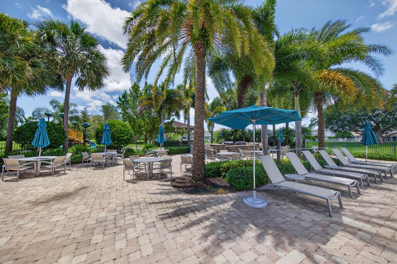 See details 4715 3 / 1776 sq. ft. $ 2026-06-04 0 Photo