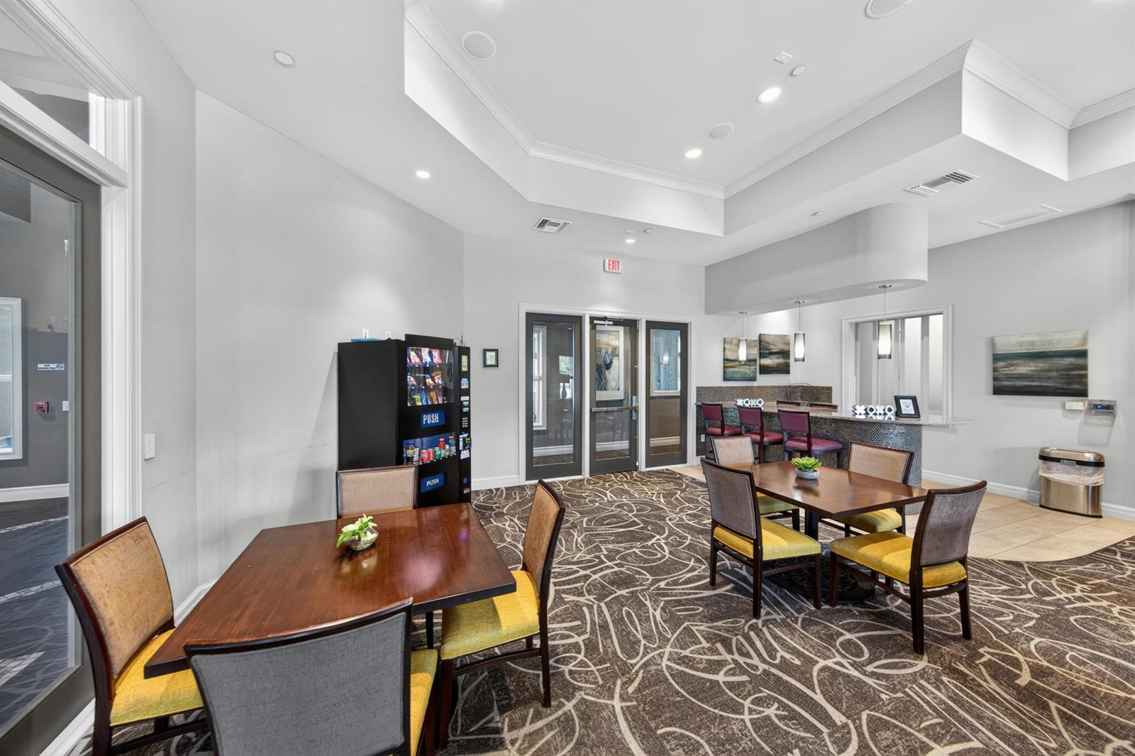 See details 4715 3 / 1776 sq. ft. $ 2026-06-04 0 Photo