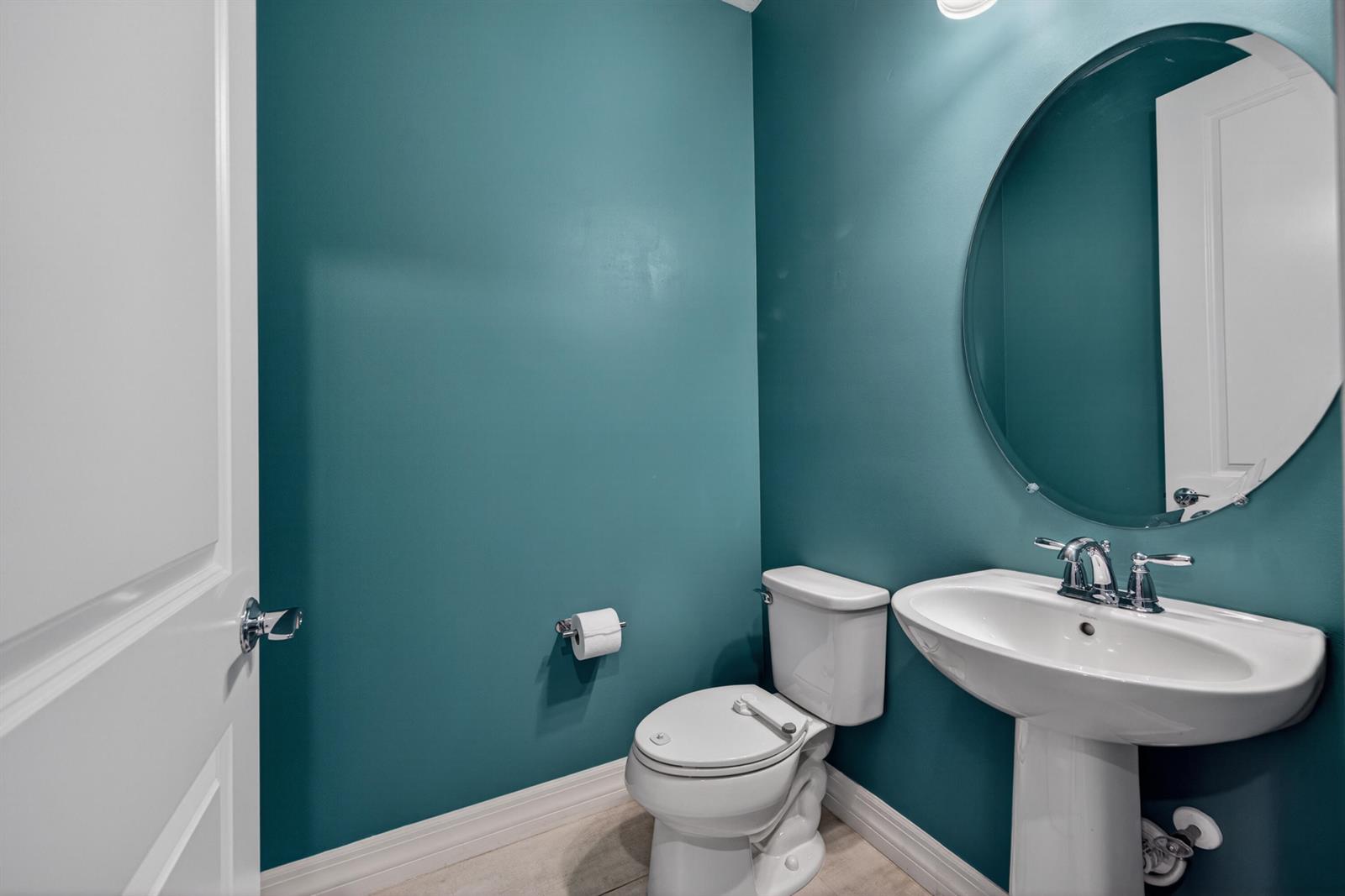 See details 4715 3 / 1776 sq. ft. $ 2026-06-04 0 Photo
