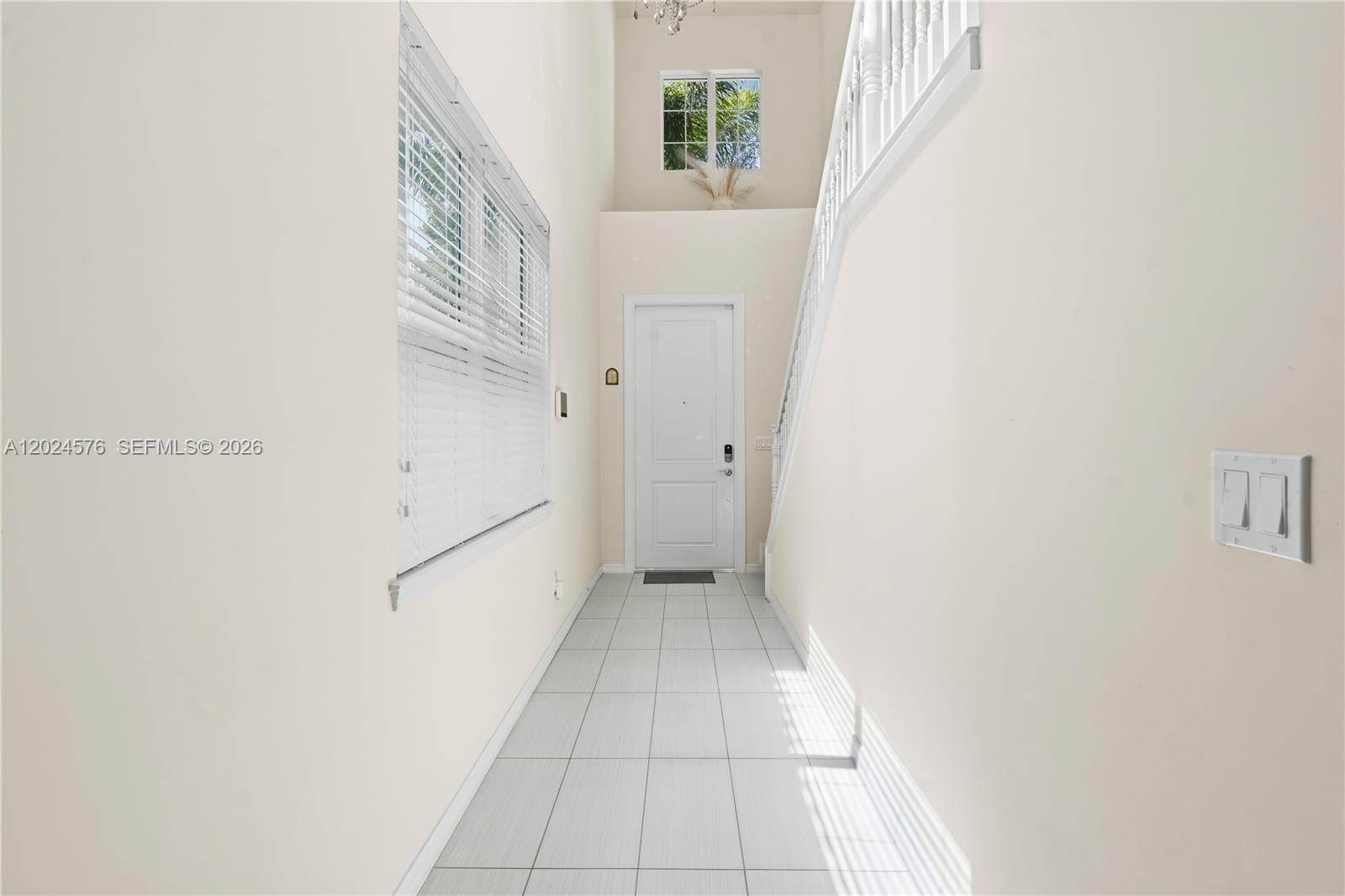 4325 3 / 3 2423 sq. ft. $ 2026-05-24 0 Photo