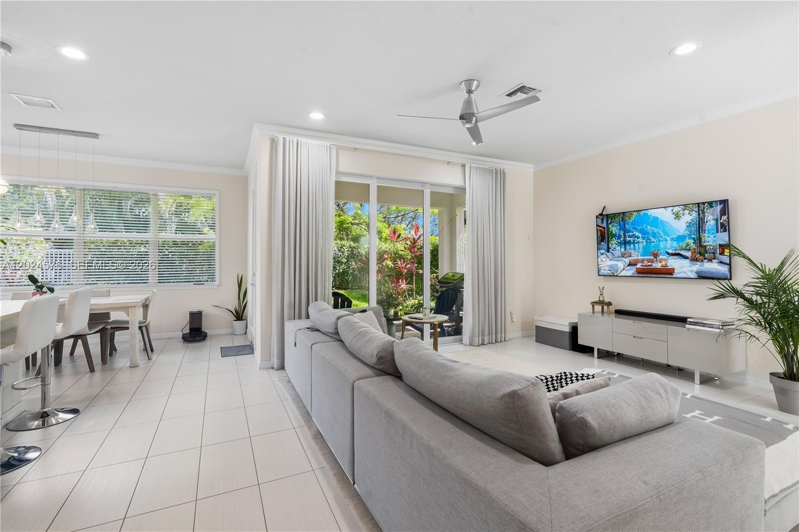 4325 3 / 3 2423 sq. ft. $ 2026-05-24 0 Photo