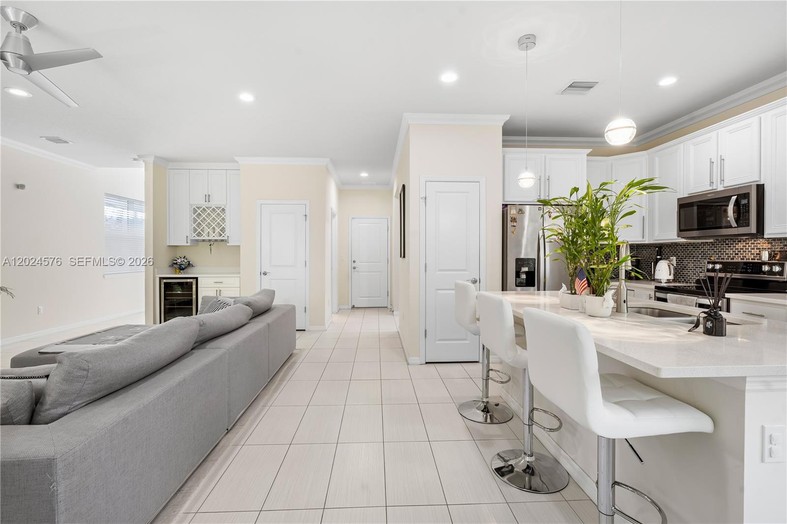 4325 3 / 3 2423 sq. ft. $ 2026-05-24 0 Photo