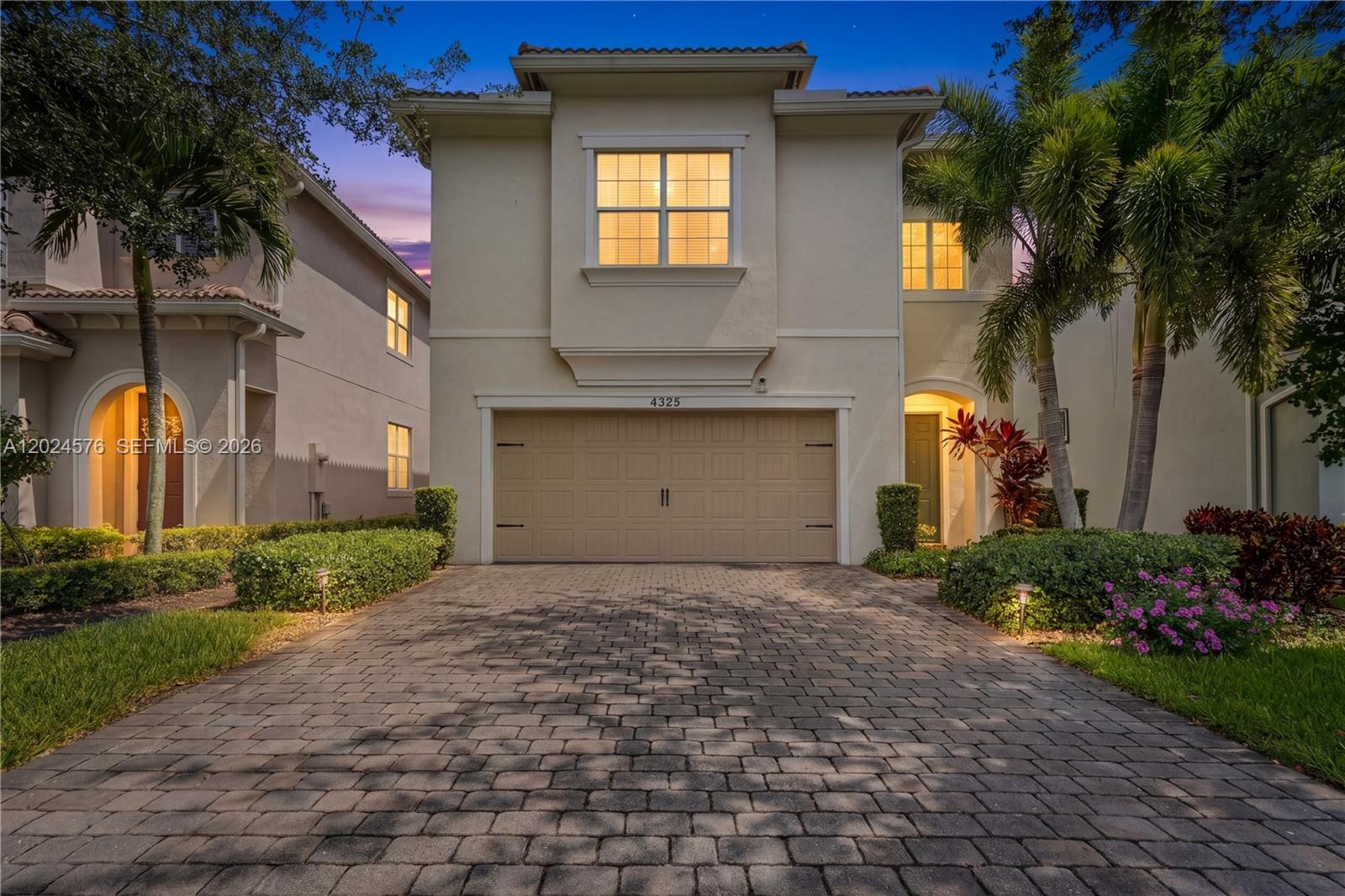 4325 3 / 3 2423 sq. ft. $ 2026-05-24 0 Photo