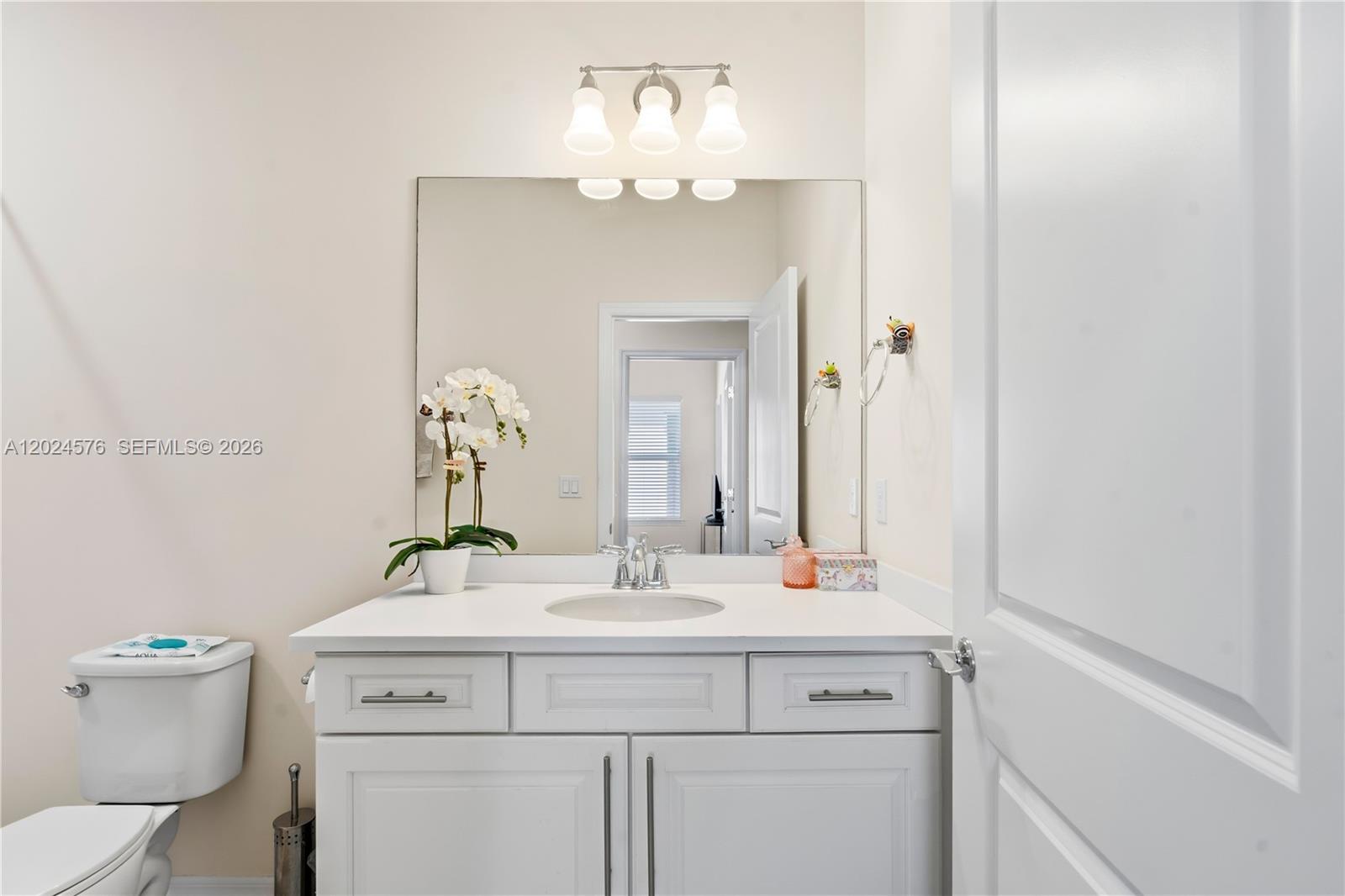 4325 3 / 3 2423 sq. ft. $ 2026-05-24 0 Photo