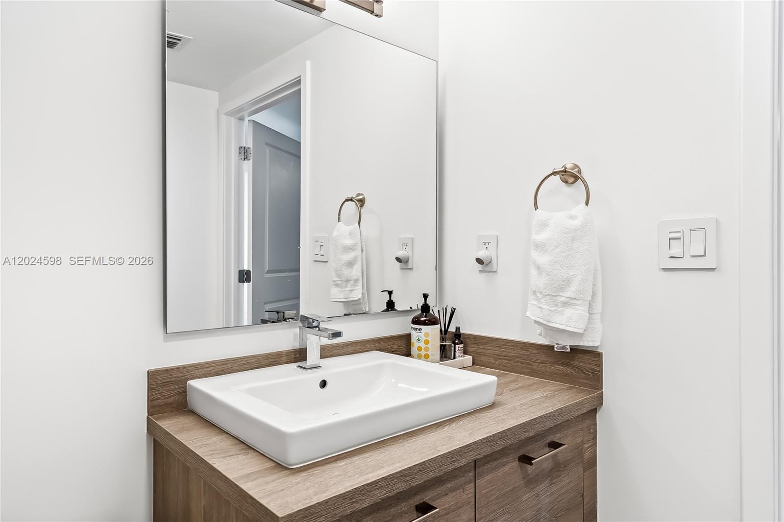 Photo of 400 Sunny Isles Blvd  #1202, Sunny Isles Beach, Florida, 33160 - 