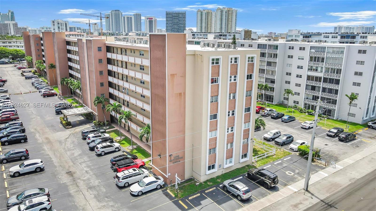 Photo of 500 12th Ave  #407, Hallandale Beach, Florida, 33009 - 