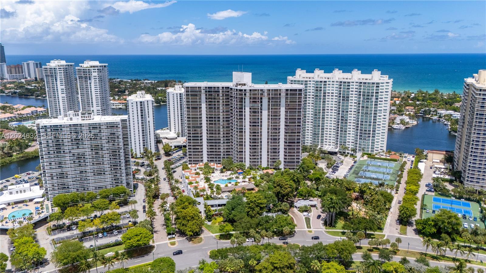 Photo of 20281 Country Club Dr  #510, Aventura, Florida, 33180 - 