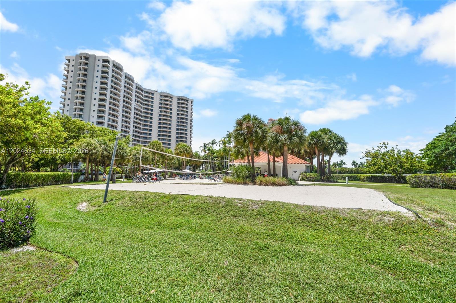 Photo of 3300 192nd St #1601, Aventura, Florida, 33180 - Volleyball Court