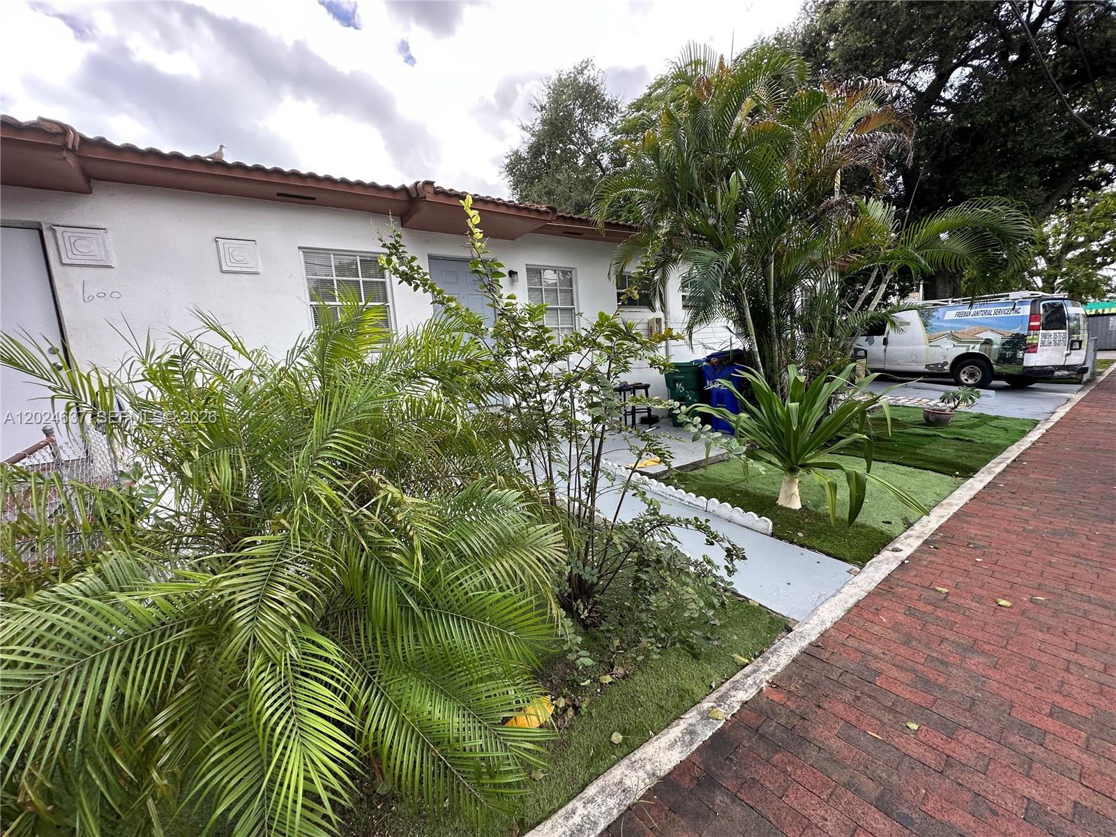 See details / 1748 sq. ft. $ 2026-05-24 0 Photo