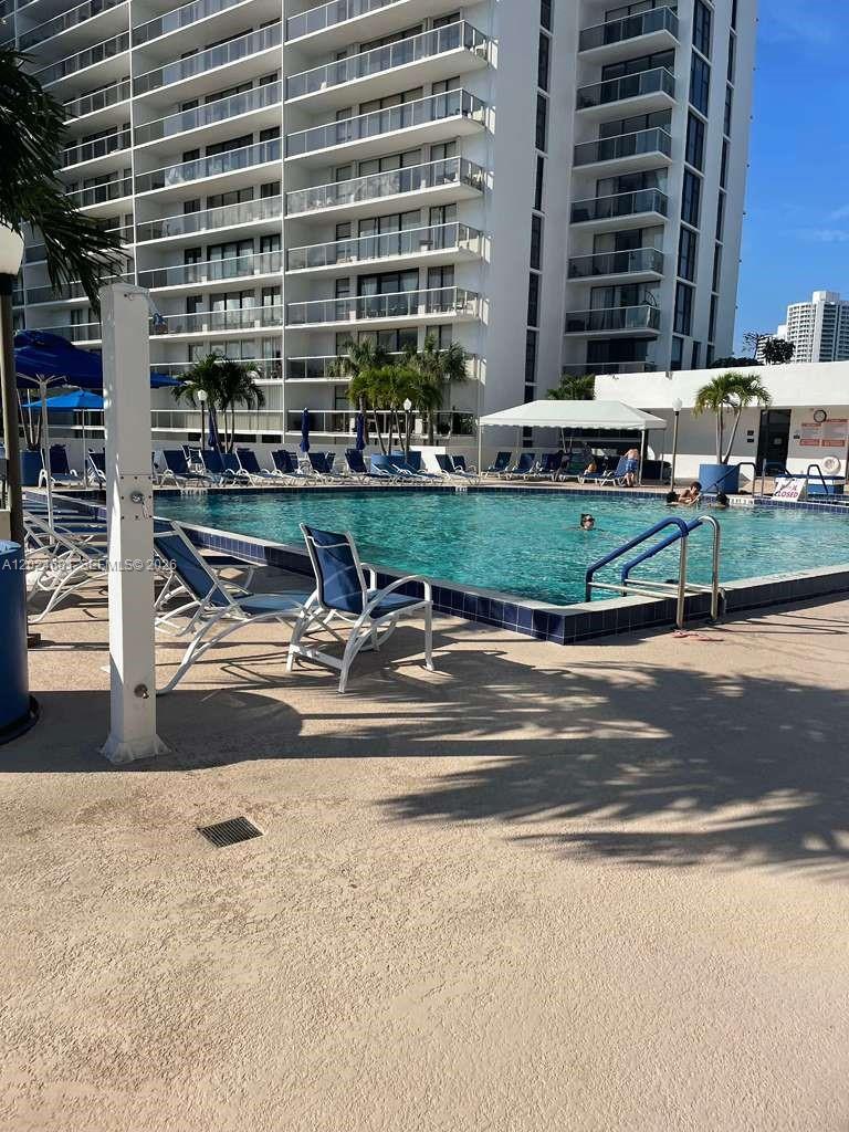 Photo of 3701 Country Club Dr  #902, Aventura, Florida, 33180 - 