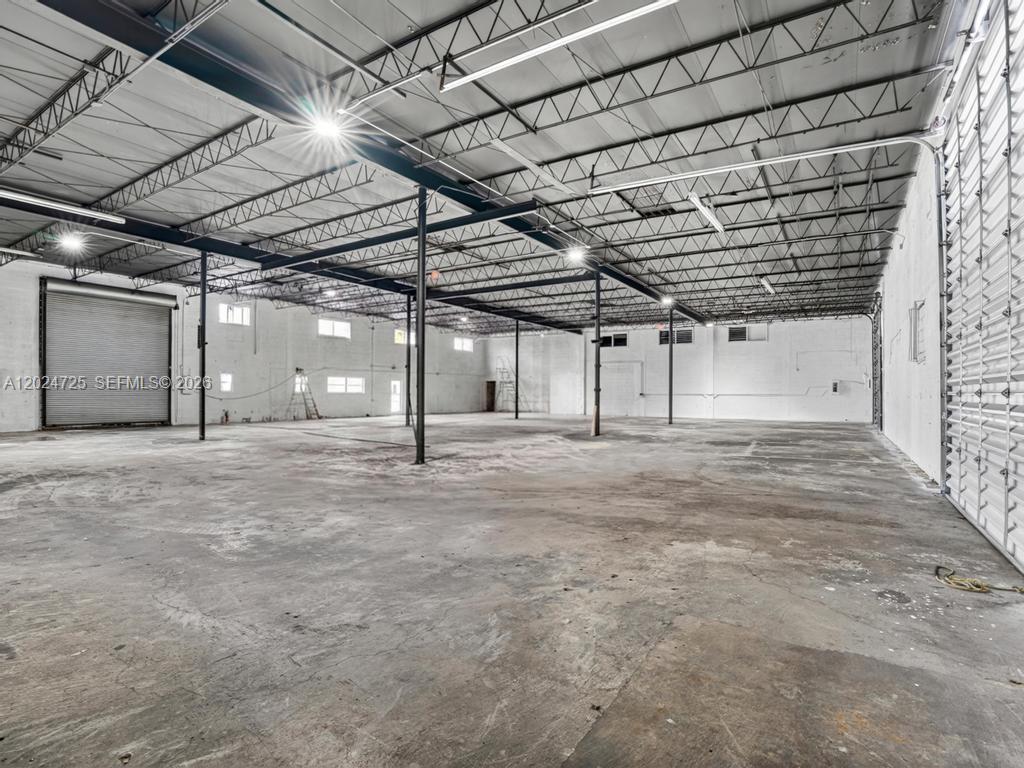 See details / sq. ft. $ 2026-05-25 0 Photo