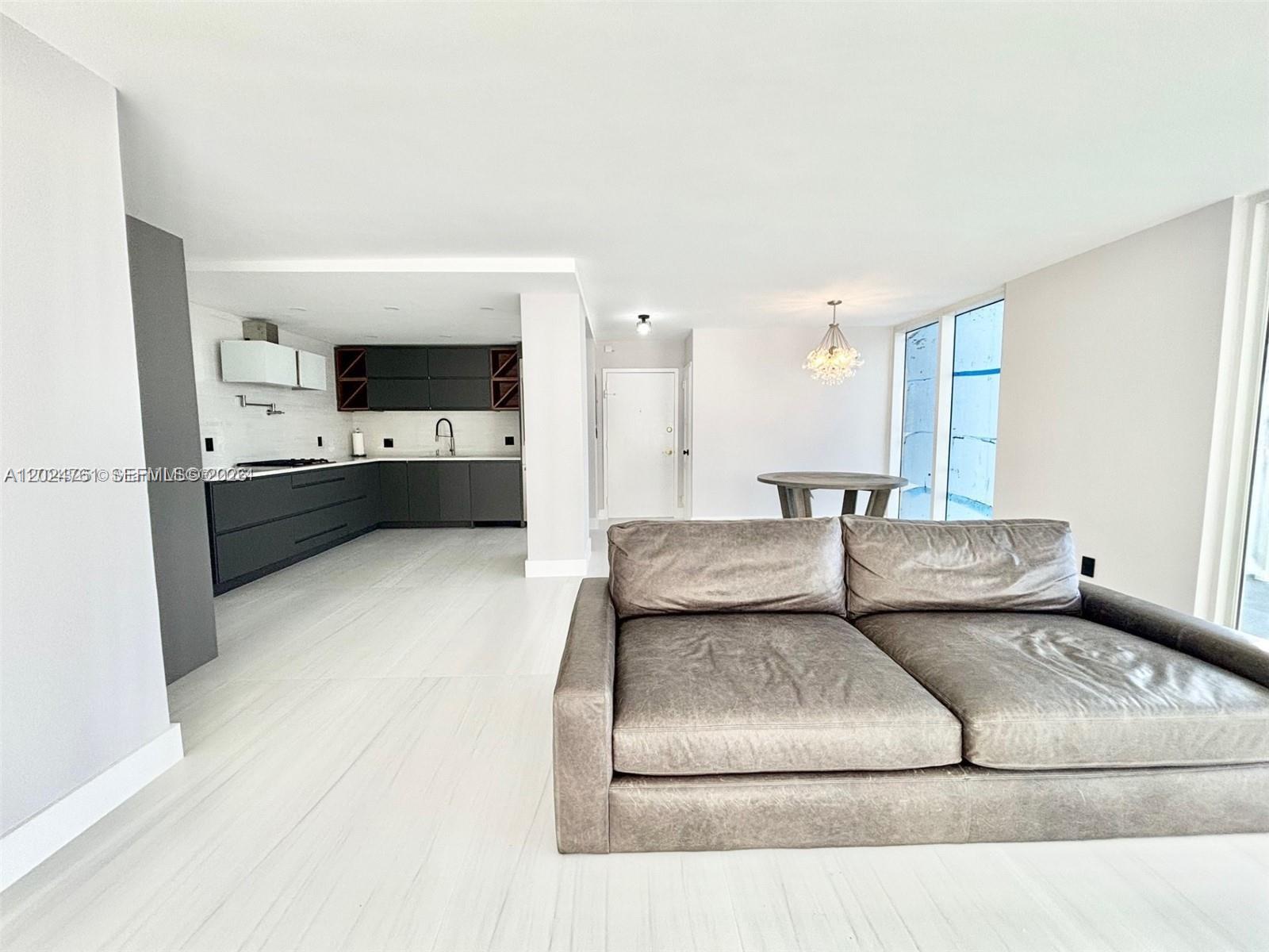 Photo of 2030 Ocean Dr  #806, Hallandale Beach, Florida, 33009 - 