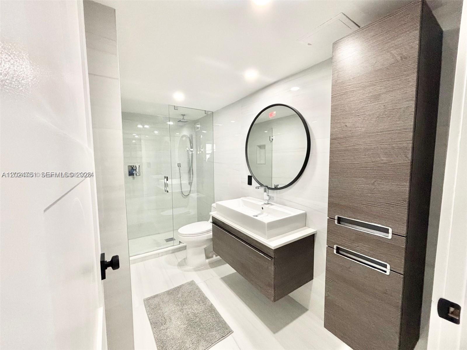 Photo of 2030 Ocean Dr  #806, Hallandale Beach, Florida, 33009 - 