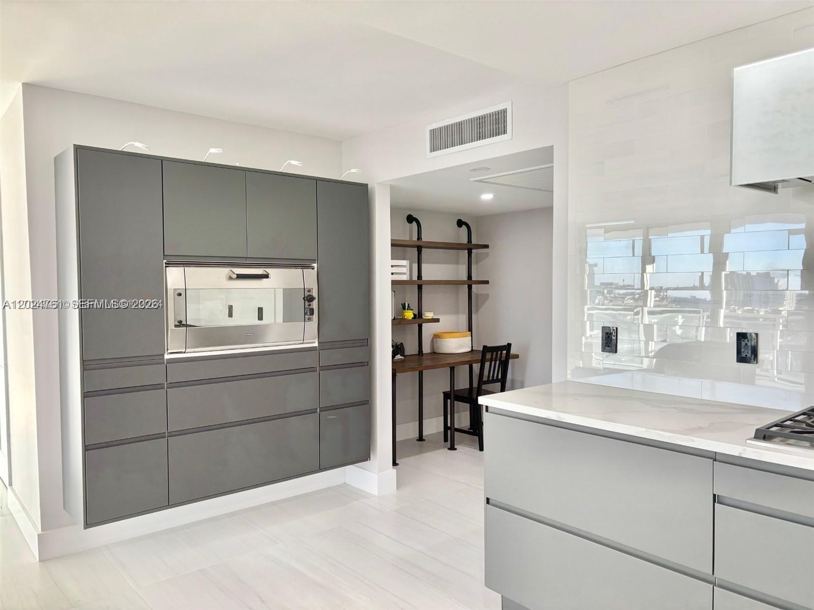 Photo of 2030 Ocean Dr  #806, Hallandale Beach, Florida, 33009 - 