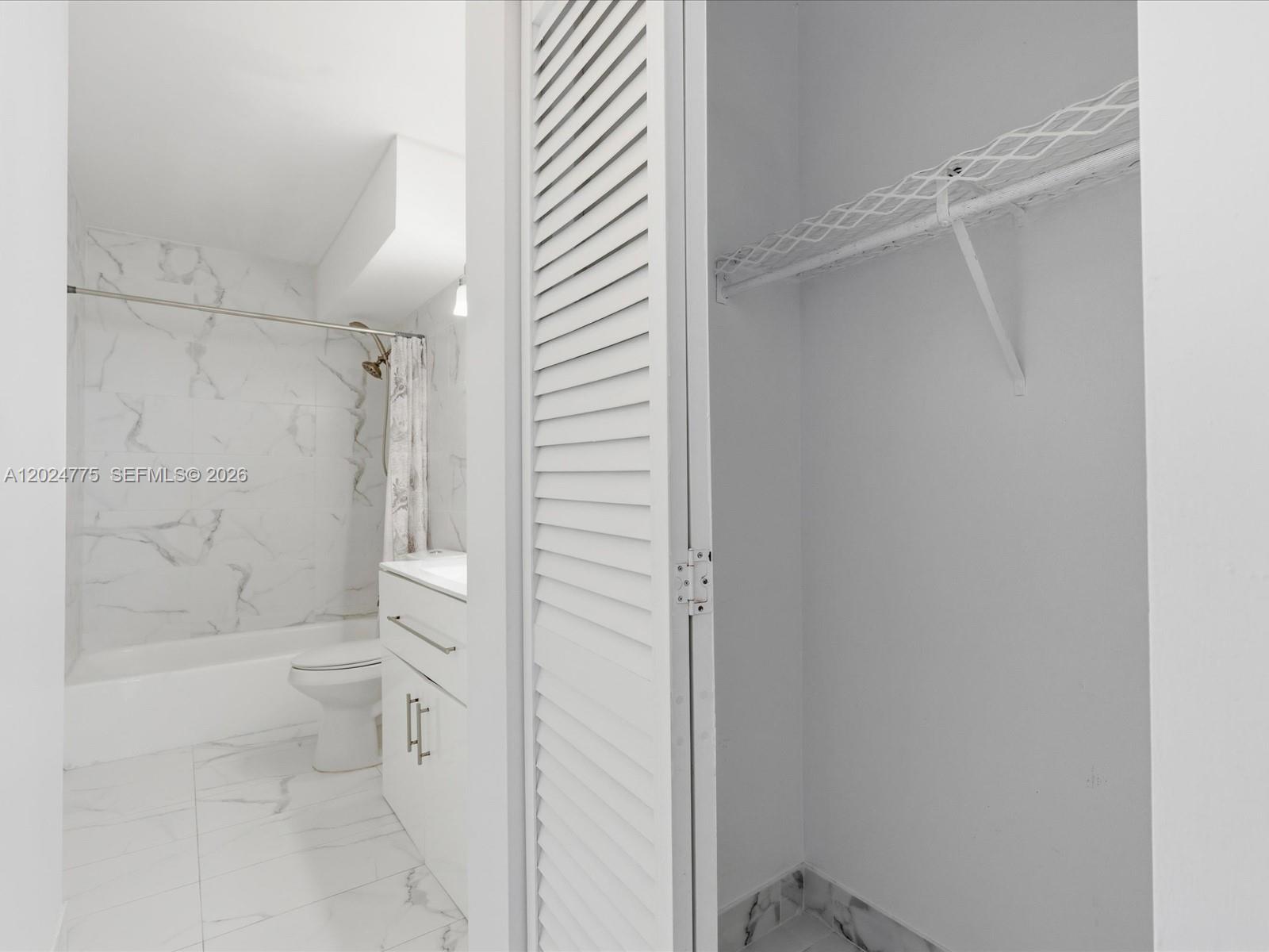 Photo of 1817 Ocean Dr  #918, Hallandale Beach, Florida, 33009 - 