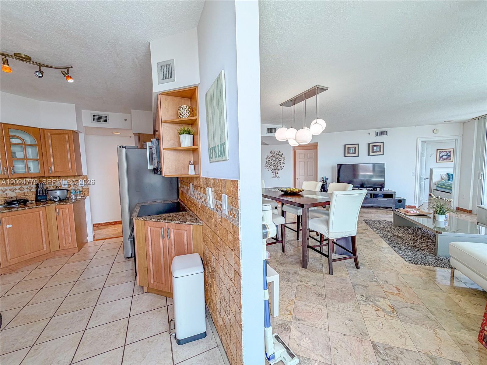 Photo of 3370 Hidden Bay Dr  #1814, Aventura, Florida, 33180 - 