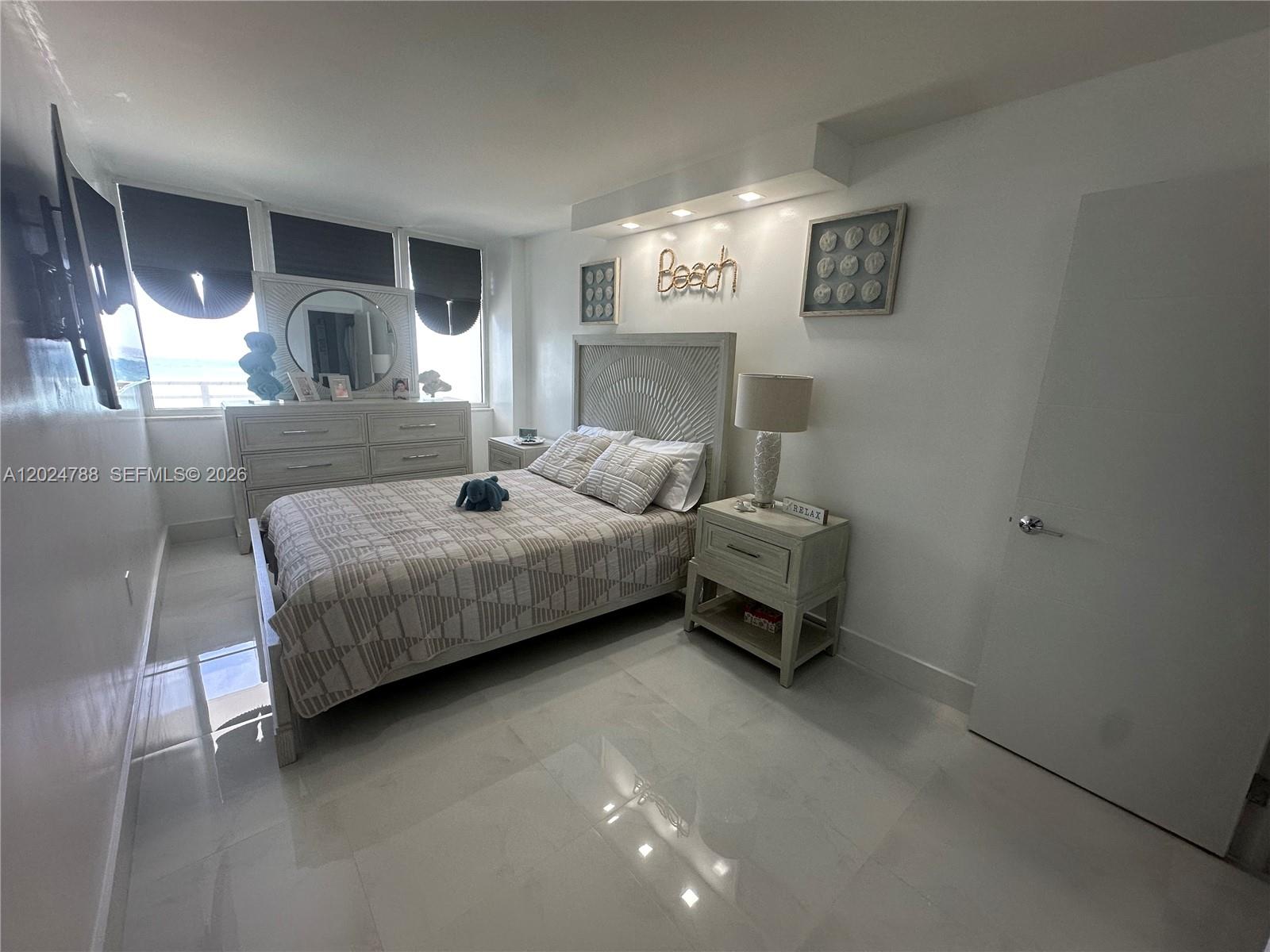 Photo of 2030 Ocean Dr  #916, Hallandale Beach, Florida, 33009 - 