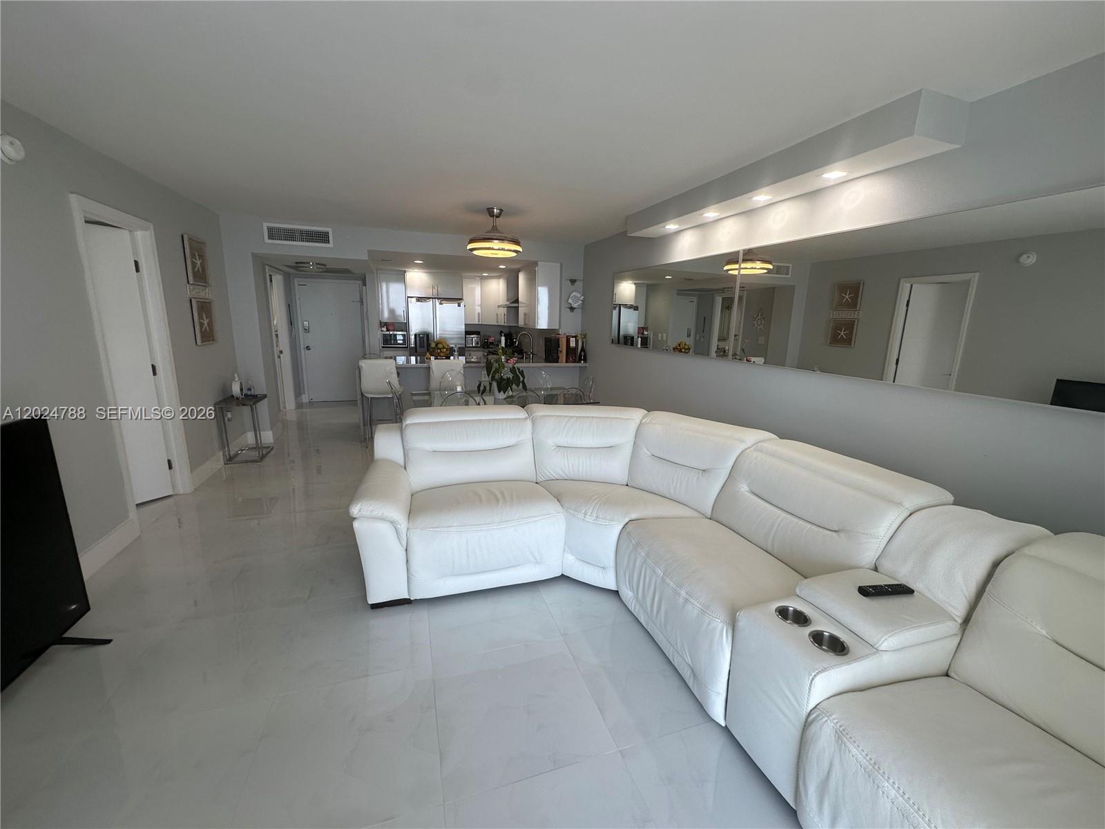 Photo of 2030 Ocean Dr  #916, Hallandale Beach, Florida, 33009 - 