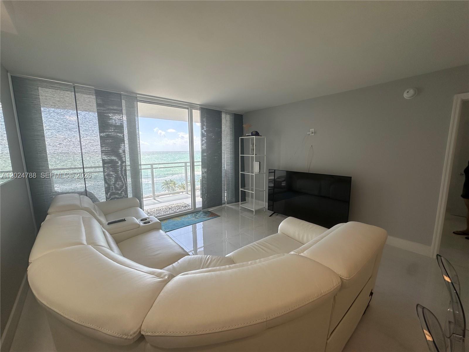 Photo of 2030 Ocean Dr  #916, Hallandale Beach, Florida, 33009 - 