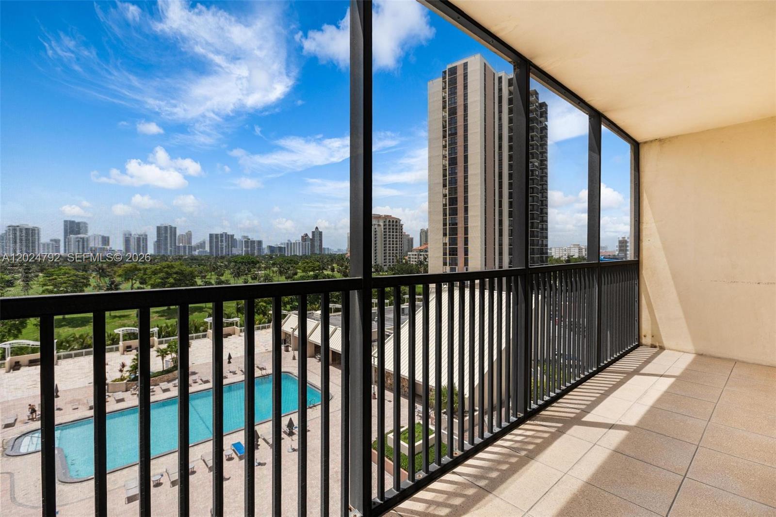 Photo of 20301 Country Club Dr  #825, Aventura, Florida, 33180 - 