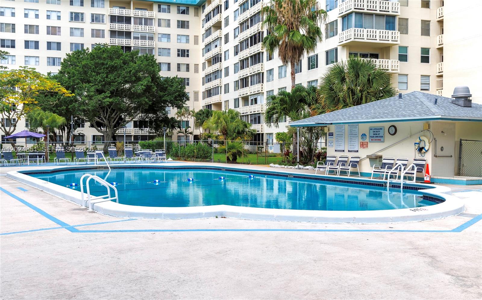 504 1 / 2 844 sq. ft. $ 2026-05-25 0 foto