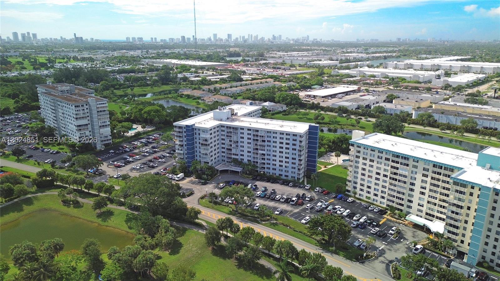 504 1 / 2 844 sq. ft. $ 2026-05-25 0 foto