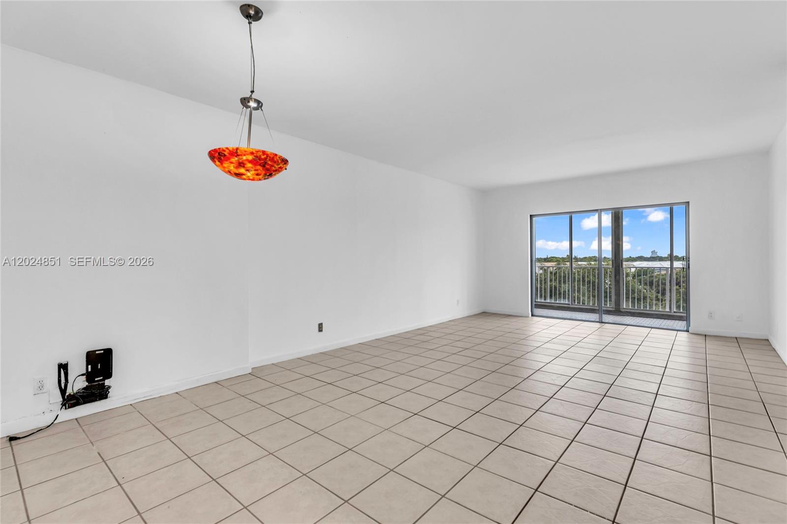 504 1 / 2 844 sq. ft. $ 2026-05-25 0 foto