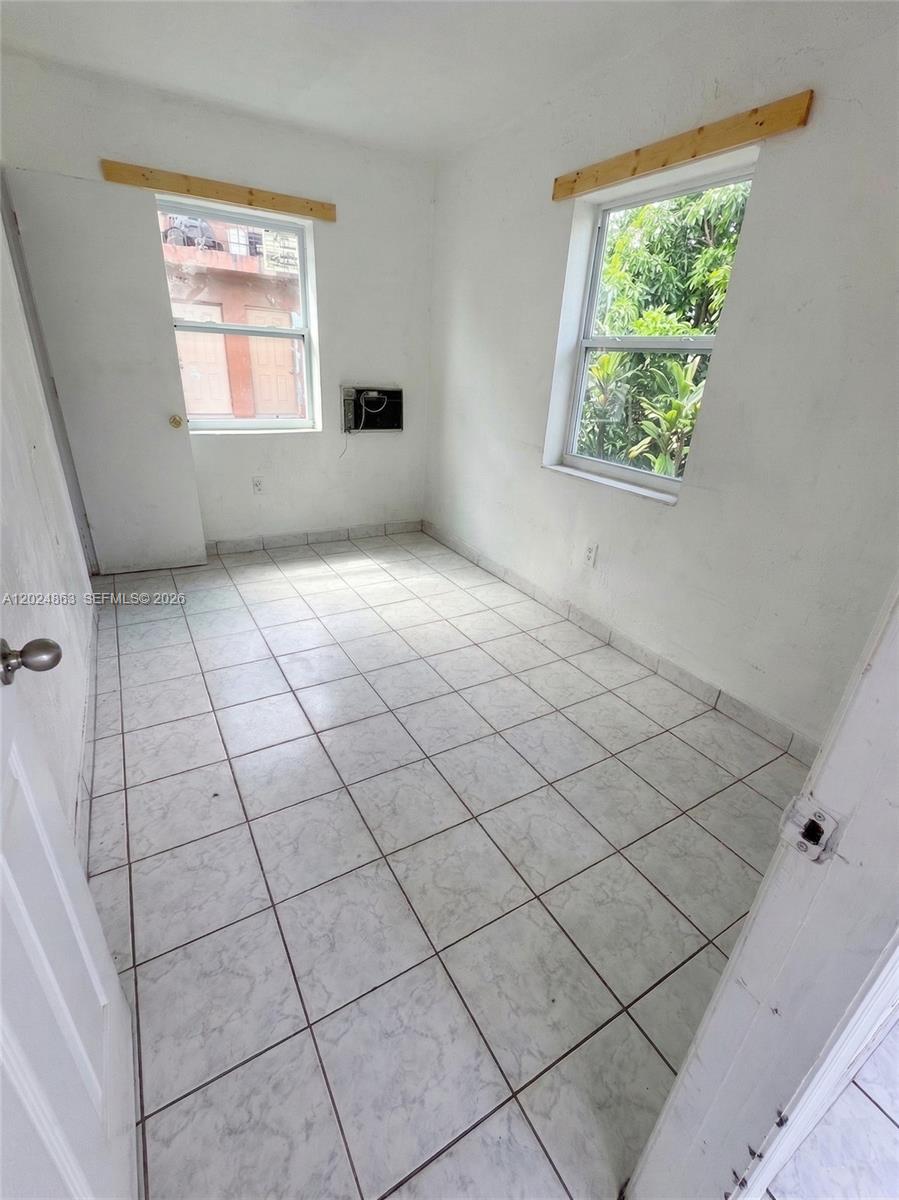 See details / sq. ft. $ 2026-05-25 0 Photo