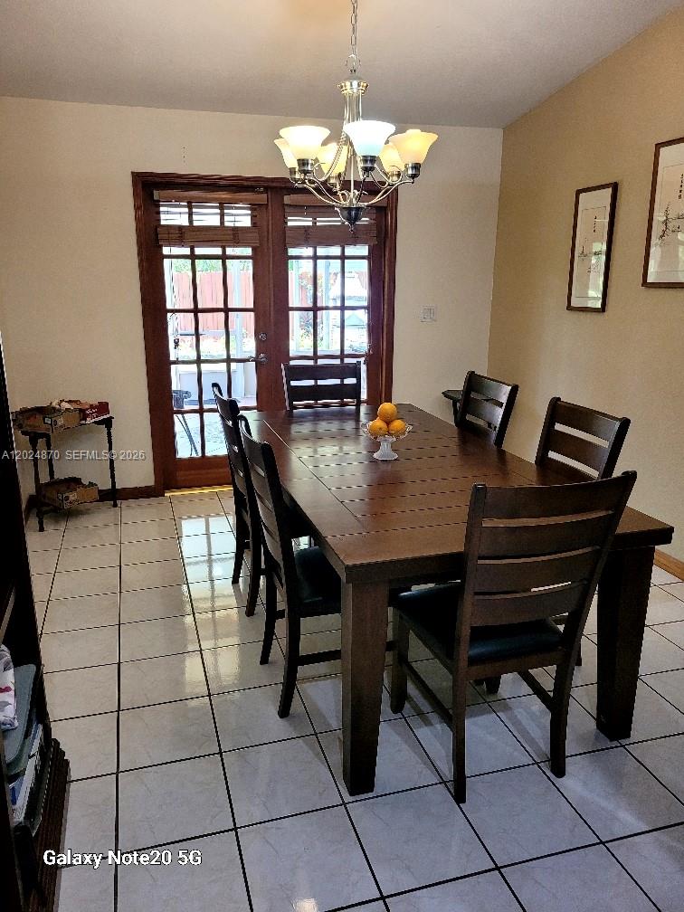 Ver detalles 9114 3 / 2 1858 sq. ft. $ 2026-05-25 0 foto