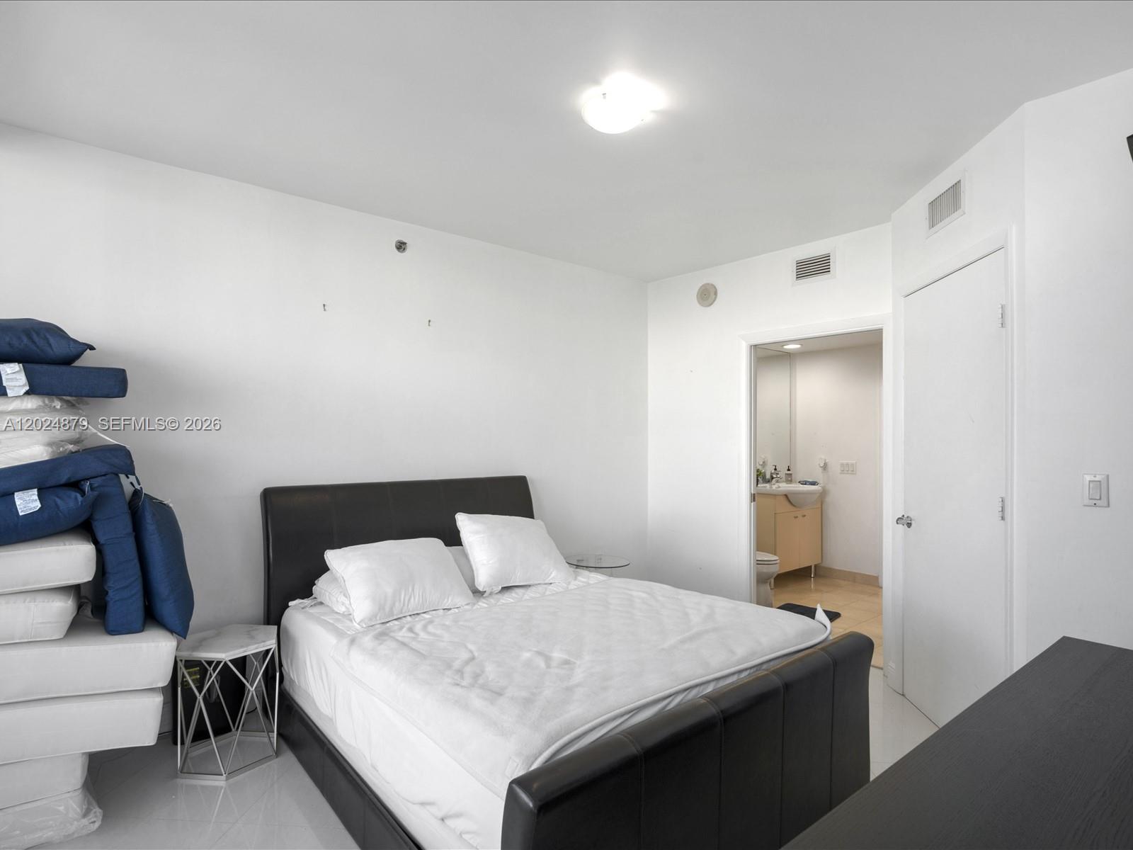 4508 2 / 2 1458 sq. ft. $ 2026-06-03 0 Photo