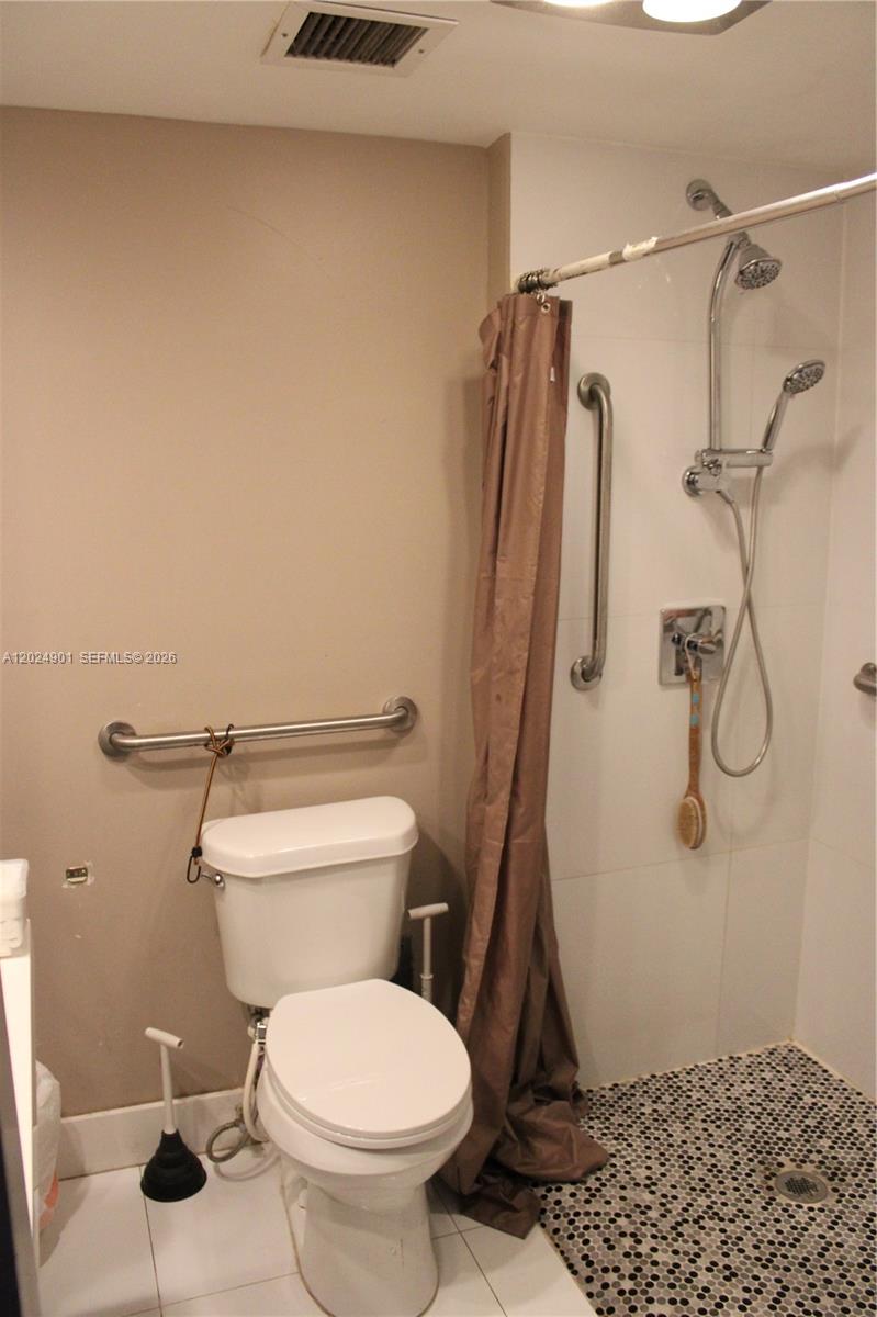 820 2 / 2 1284 sq. ft. $ 2026-05-25 0 foto
