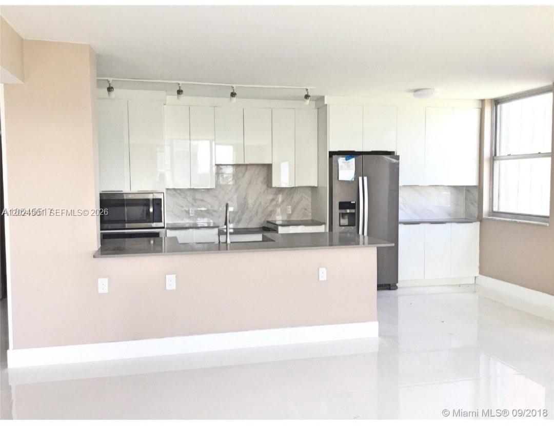 820 2 / 2 1284 sq. ft. $ 2026-05-25 0 foto